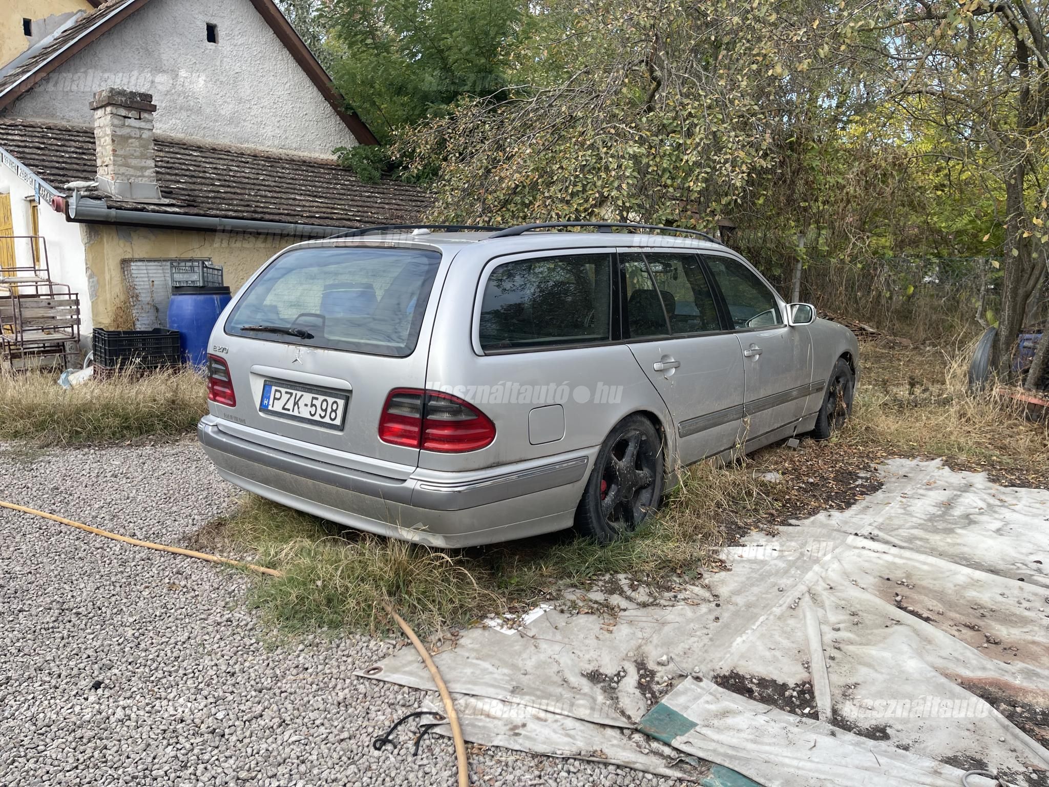 MERCEDES-BENZ E 270 2001 - 1