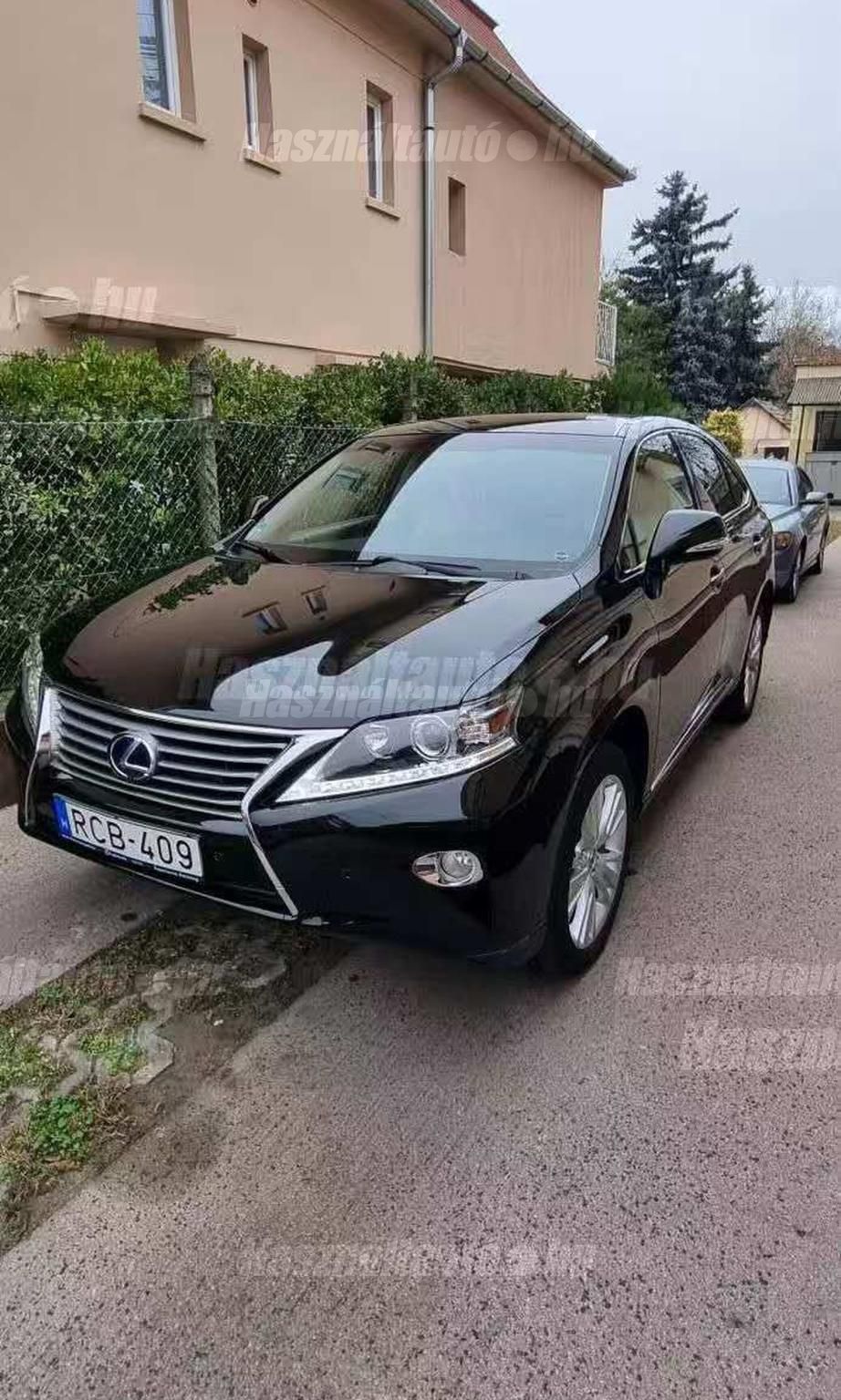 LEXUS RX 450h Hybrid | CarPlay | Tolatókamera | Szervizszámlák