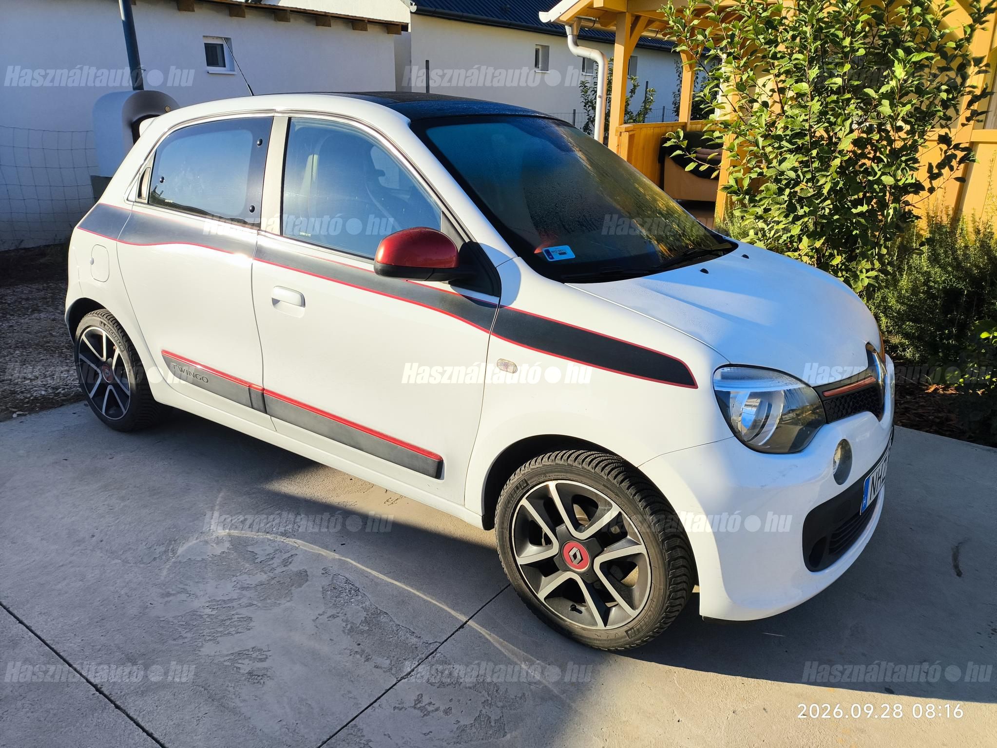 RENAULT TWINGO 2015/1 - 1