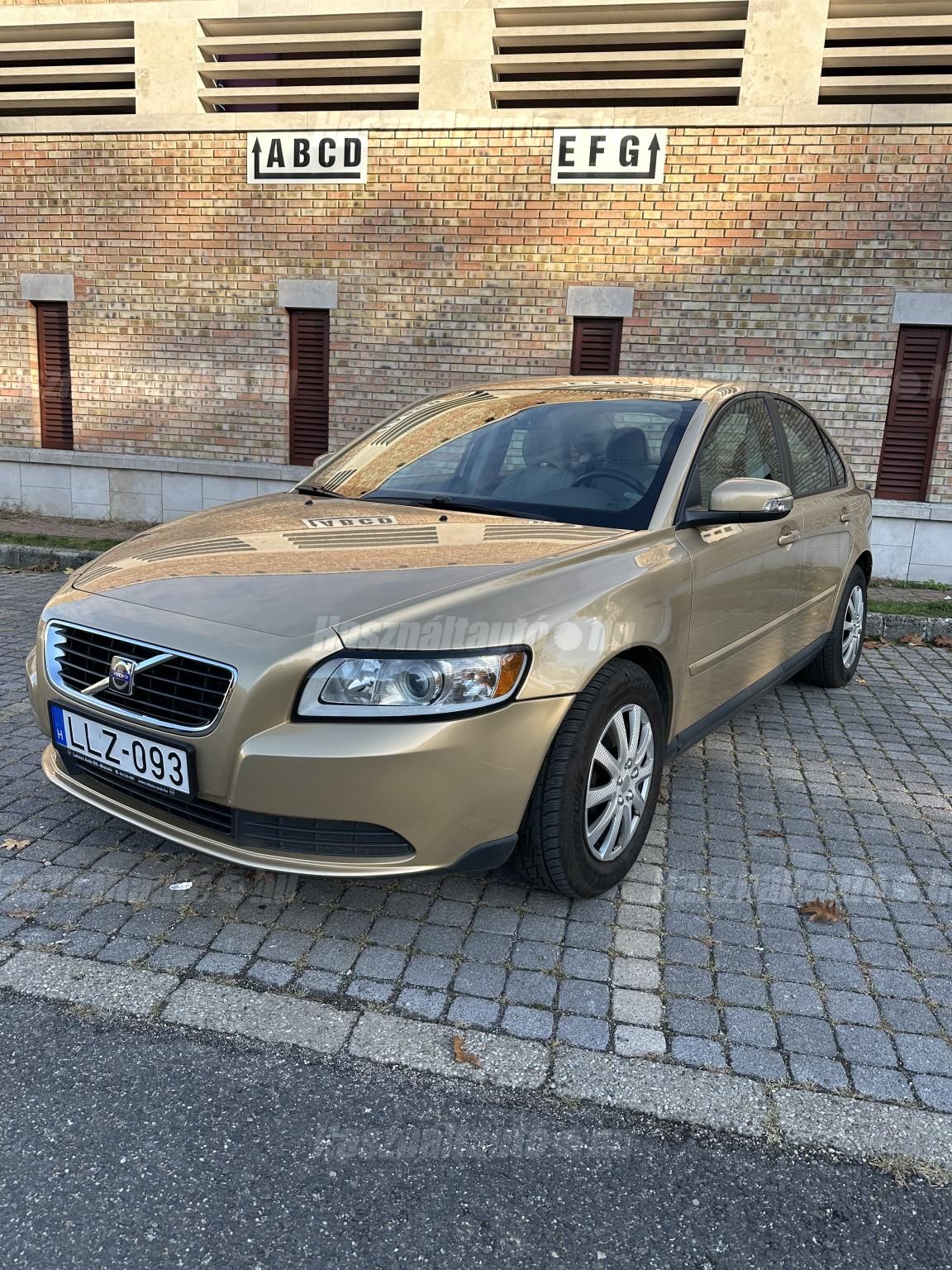 VOLVO S40 2009/3 - 1