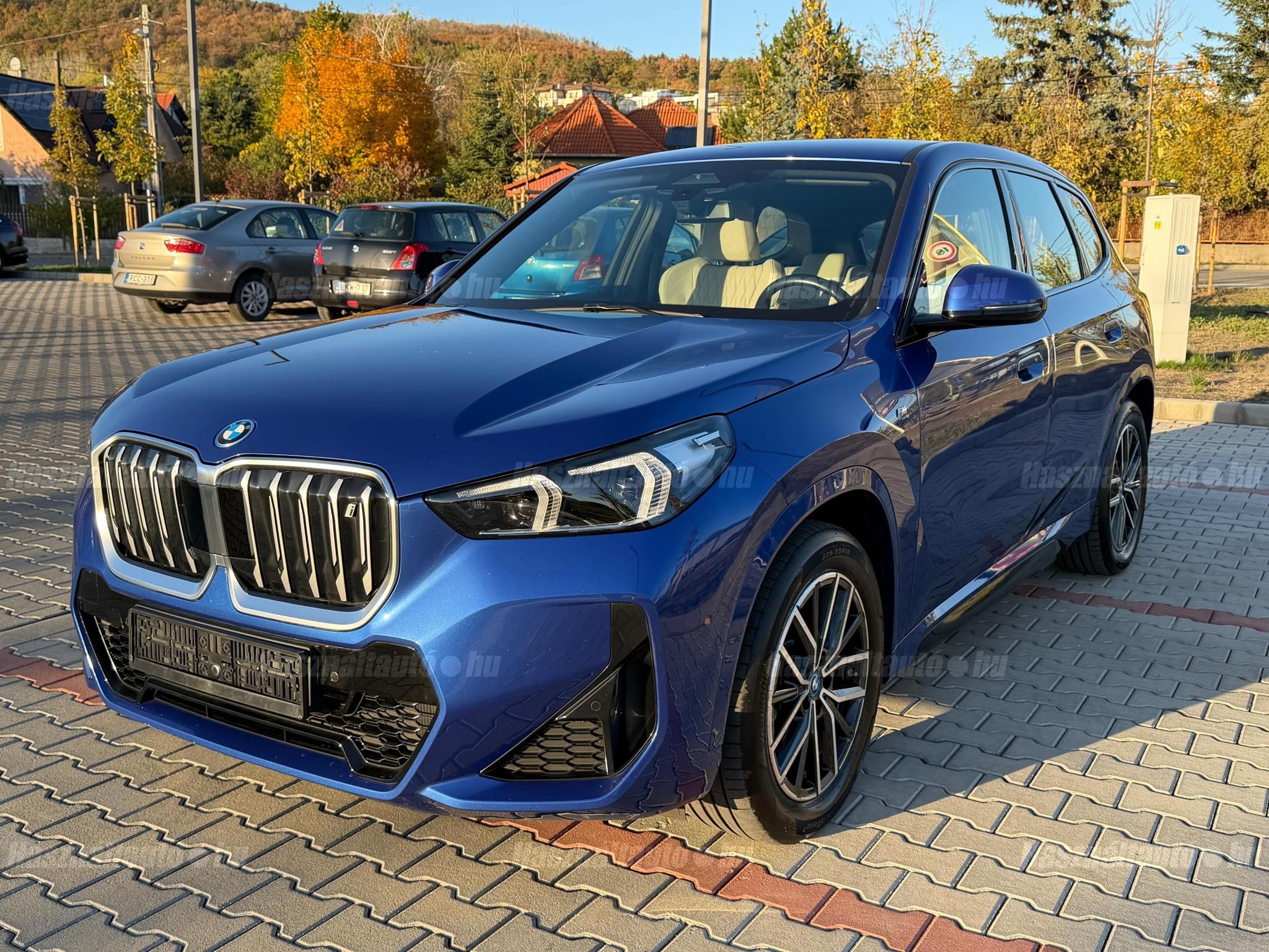 BMW IX1 2023/9 - 1