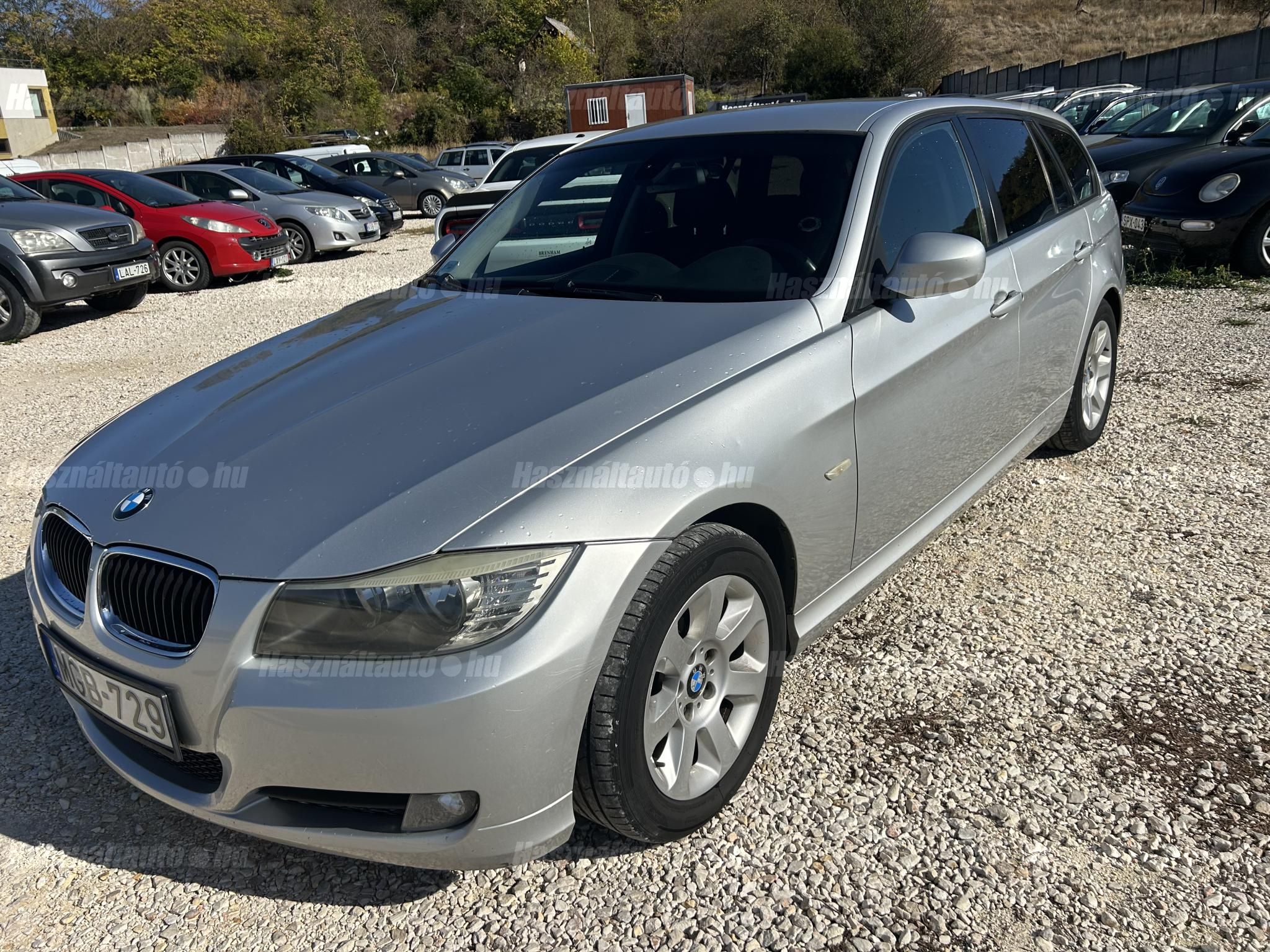 BMW 318 2008/12 - 1