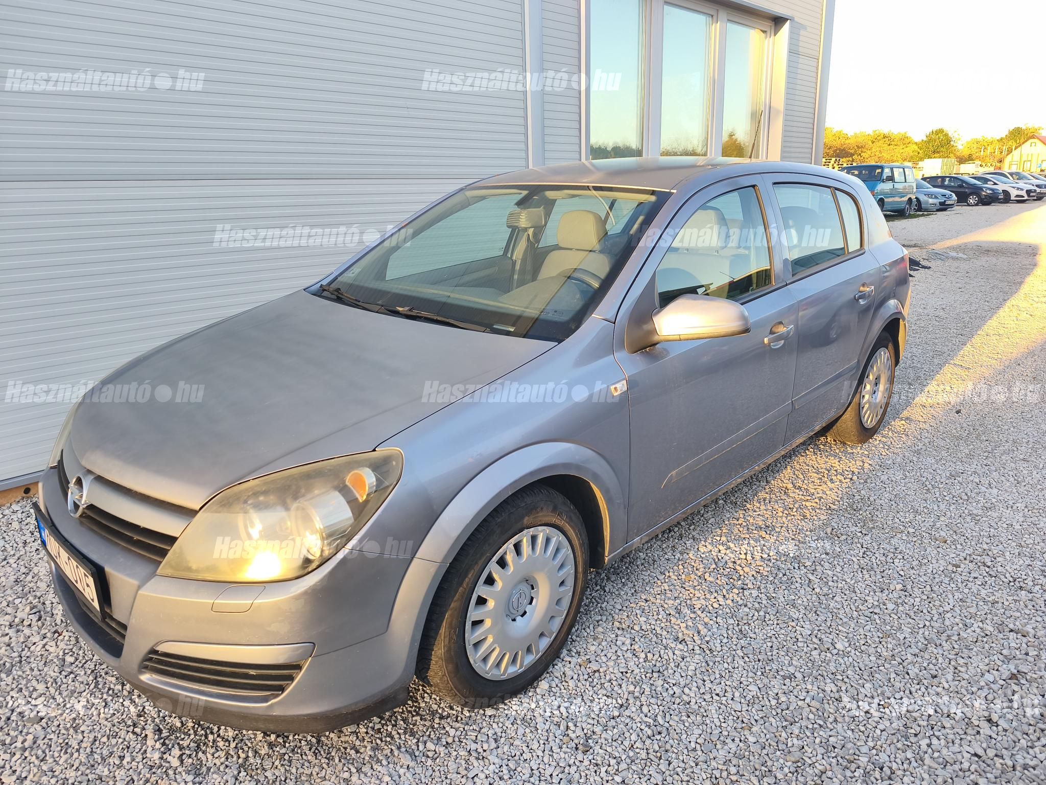 OPEL ASTRA H 2004/4 - 1