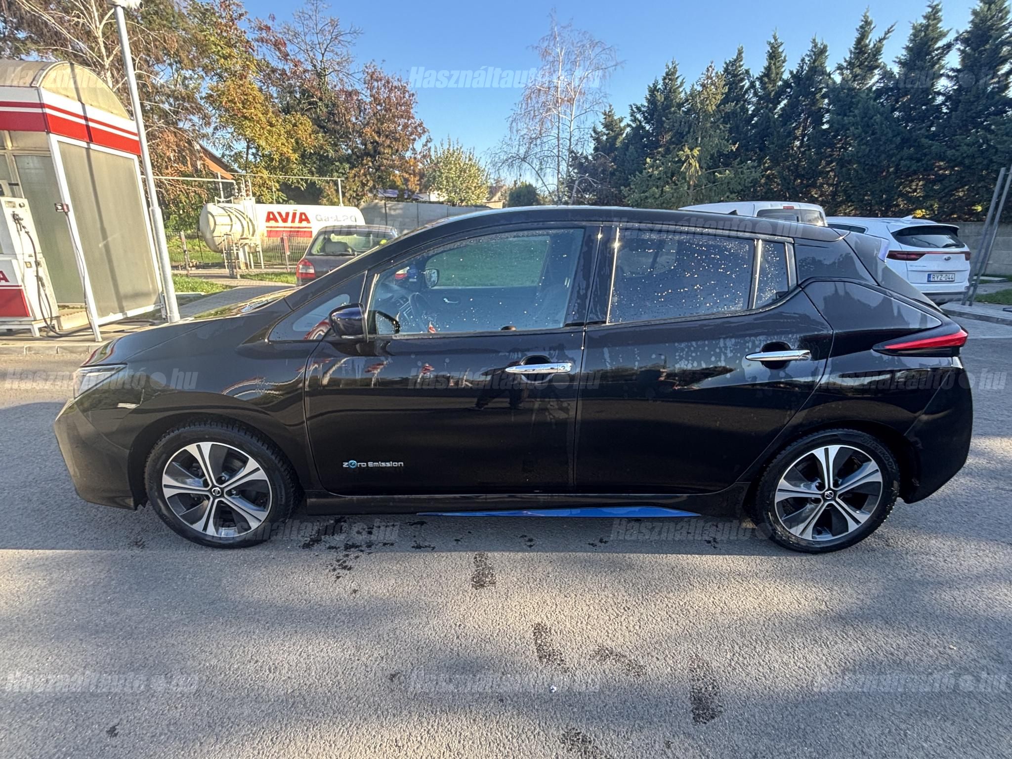 NISSAN LEAF 2018/3 - 1