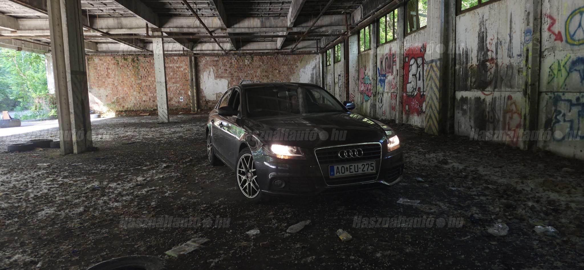 AUDI A4 2012 - 1