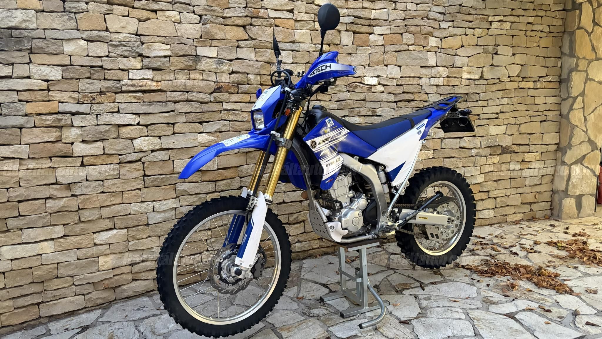 YAMAHA WR 250 R 2016/9 - 1