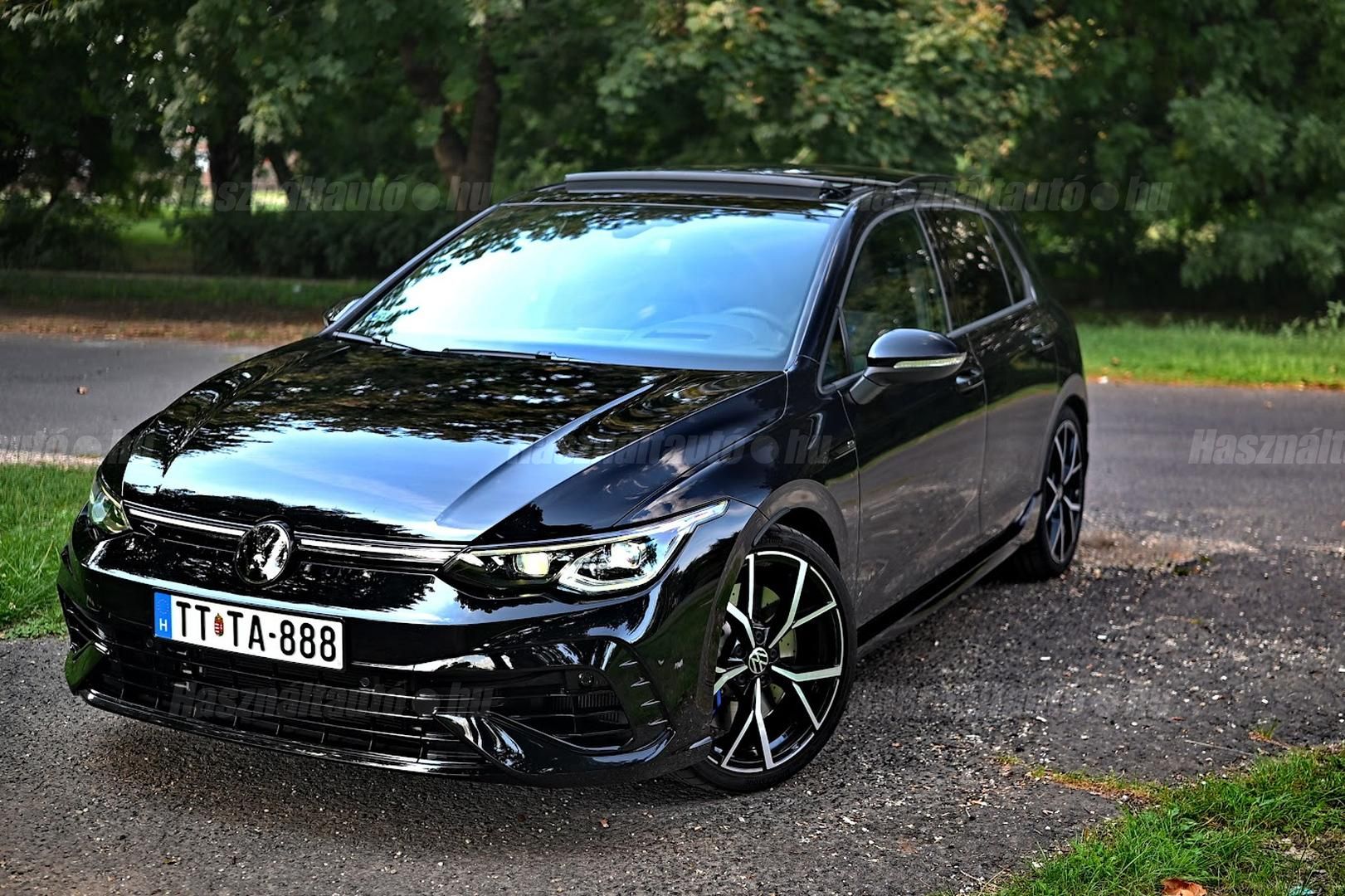 VOLKSWAGEN GOLF VIII 2023/12 - 1