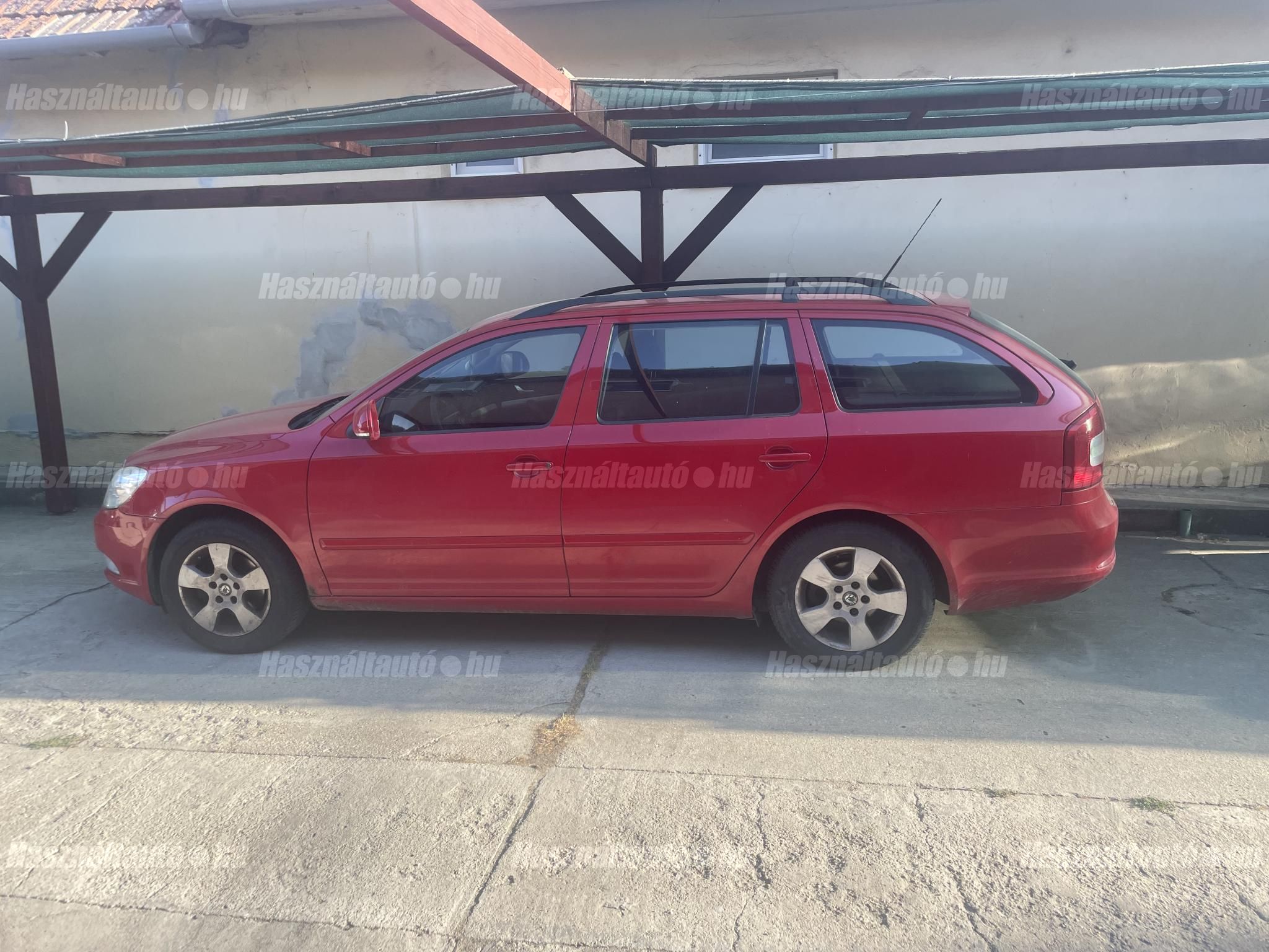 SKODA OCTAVIA 2009/9 - 1