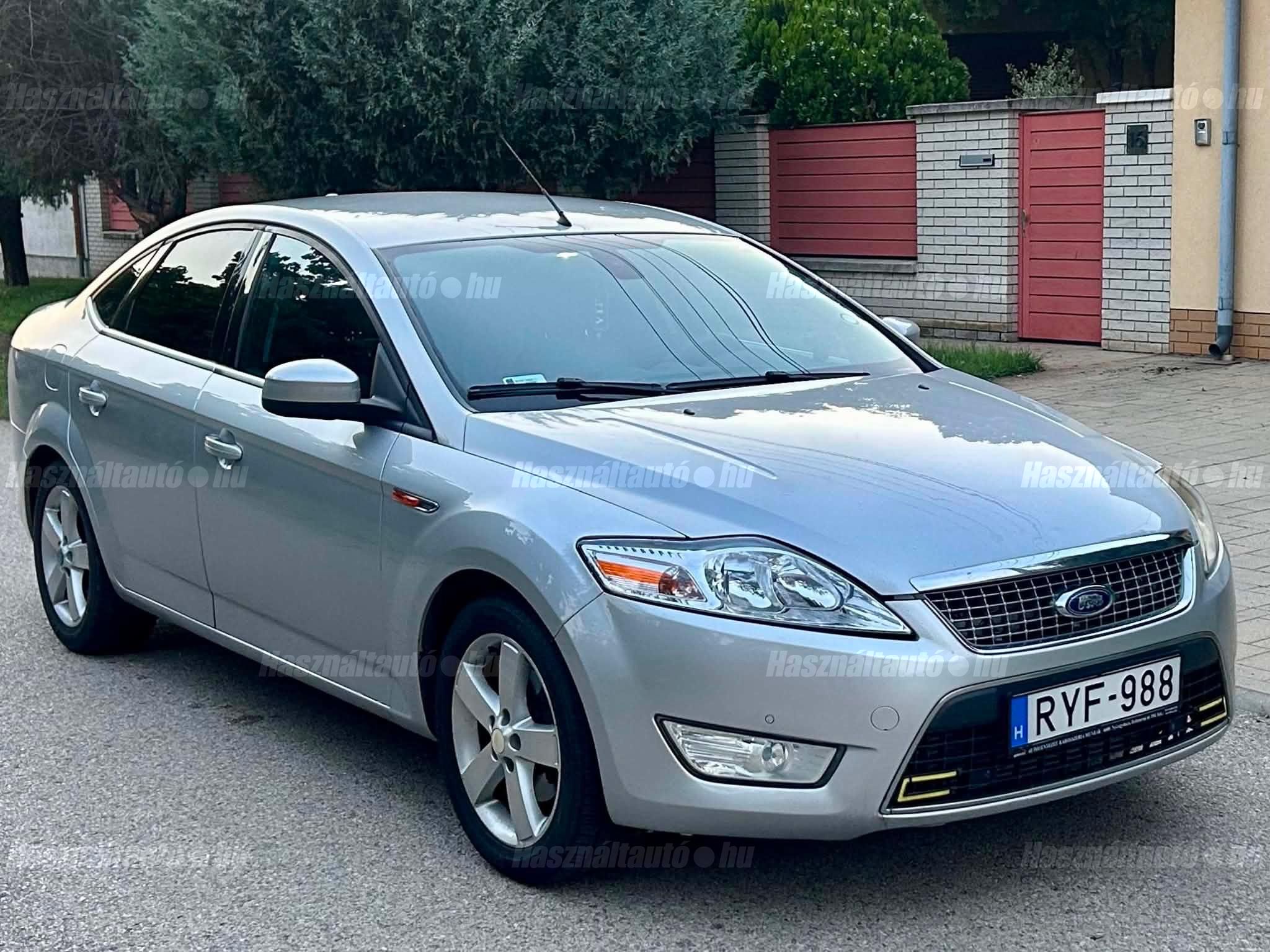 FORD MONDEO 2009/8 - 1