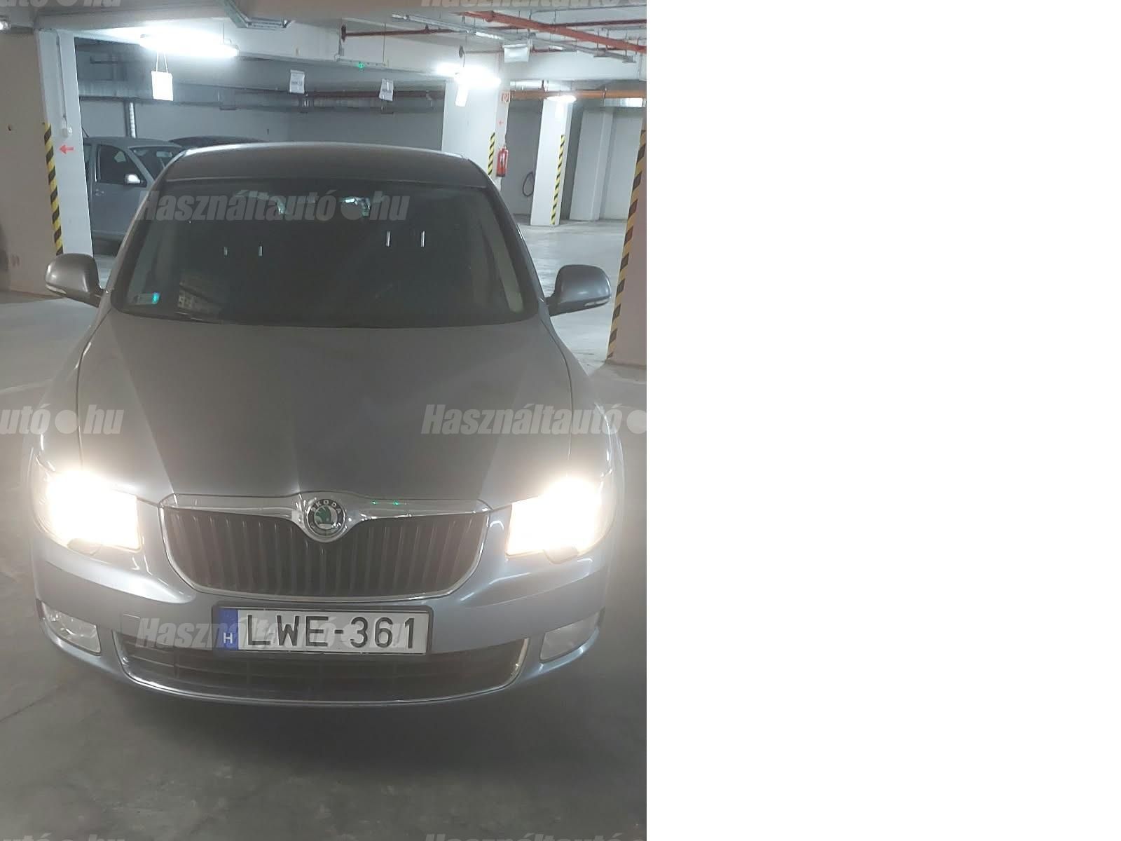 SKODA SUPERB 2011/5 - 1