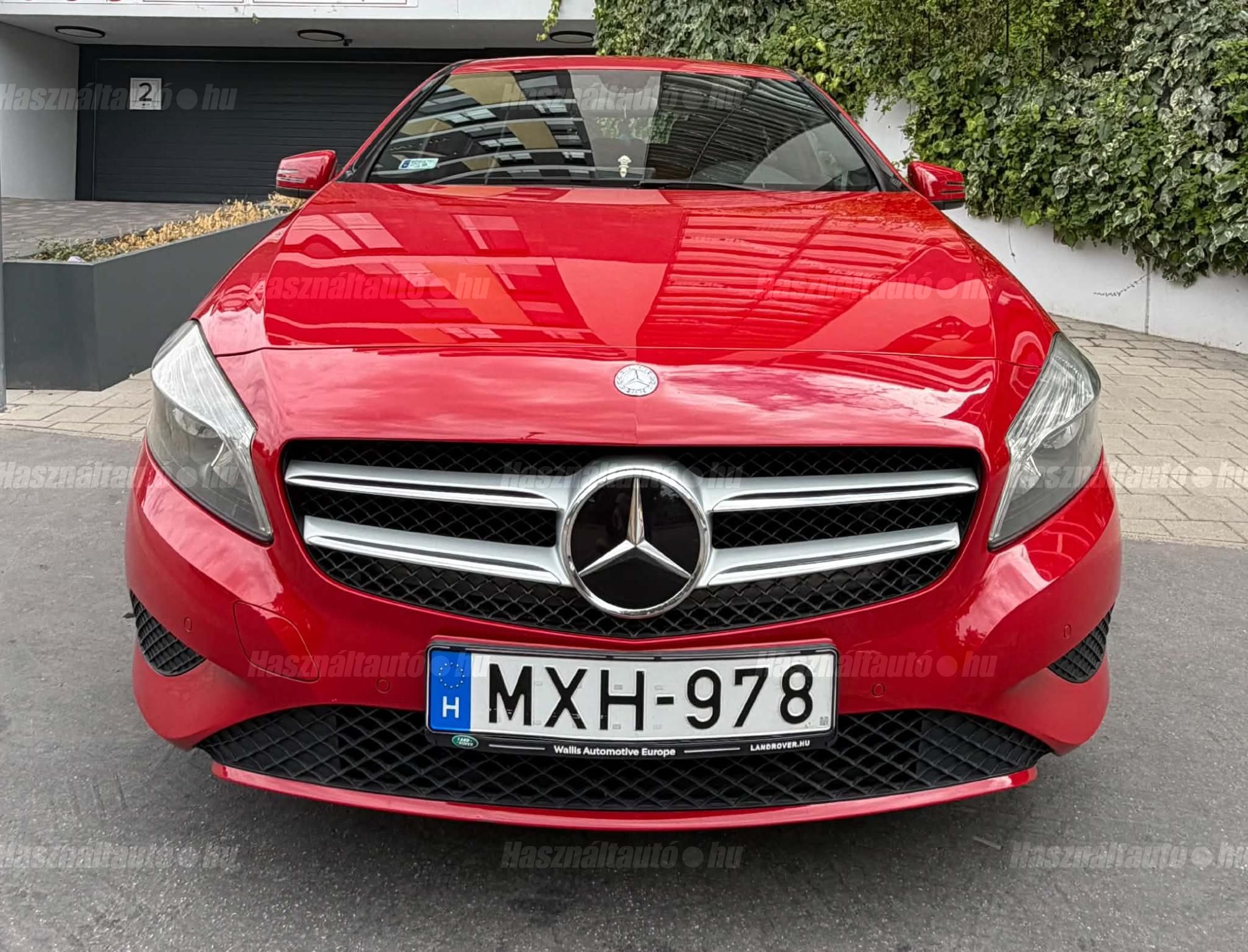 MERCEDES-BENZ A 180 2014/10 - 1
