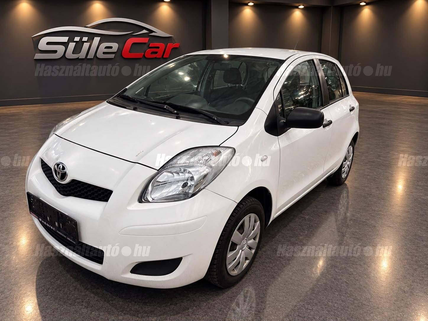 TOYOTA YARIS 2009/7 - 1