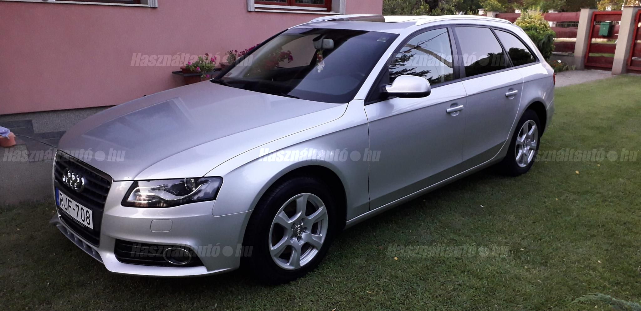 AUDI A4 2009/12 - 1