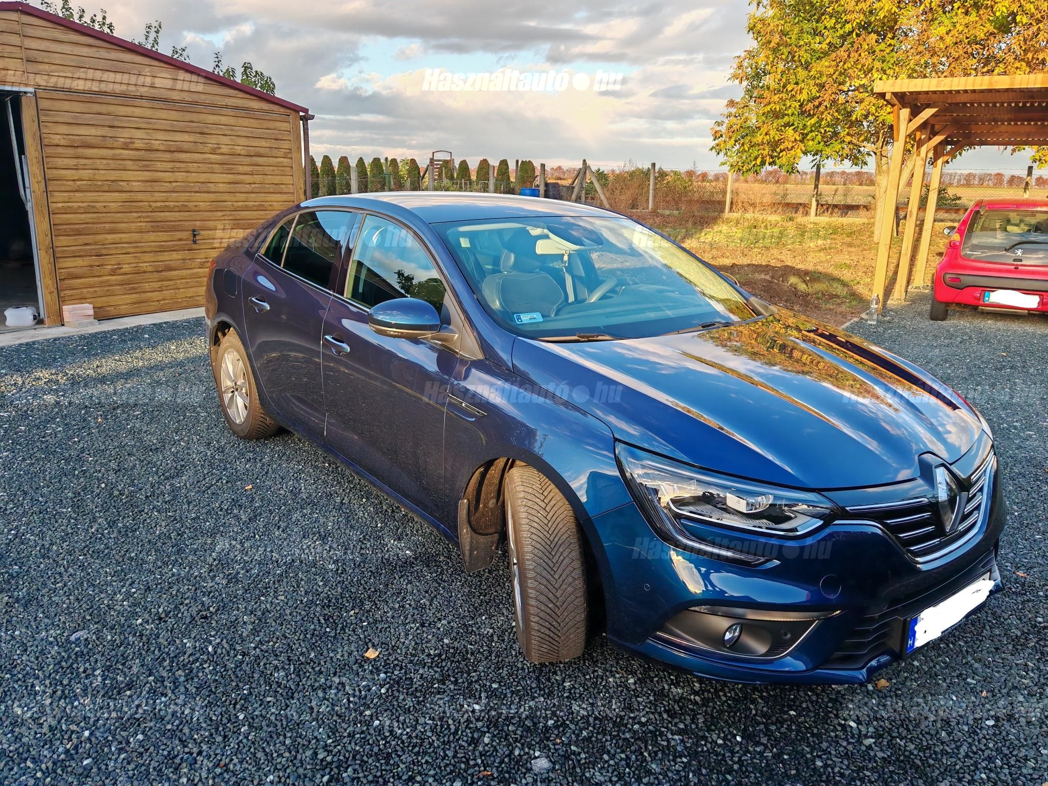RENAULT MEGANE 2019/10 - 1