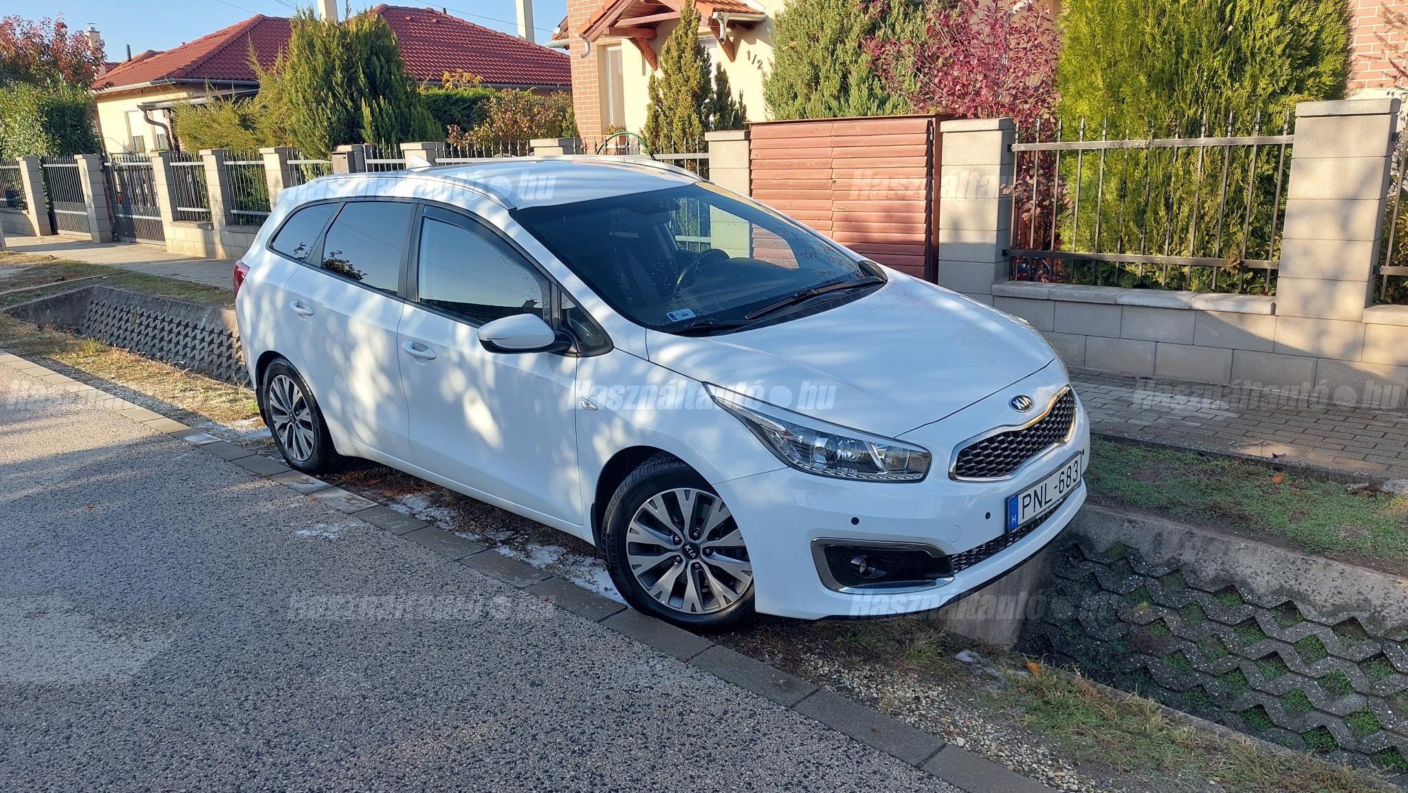 KIA CEE'D 2017/12 - 1