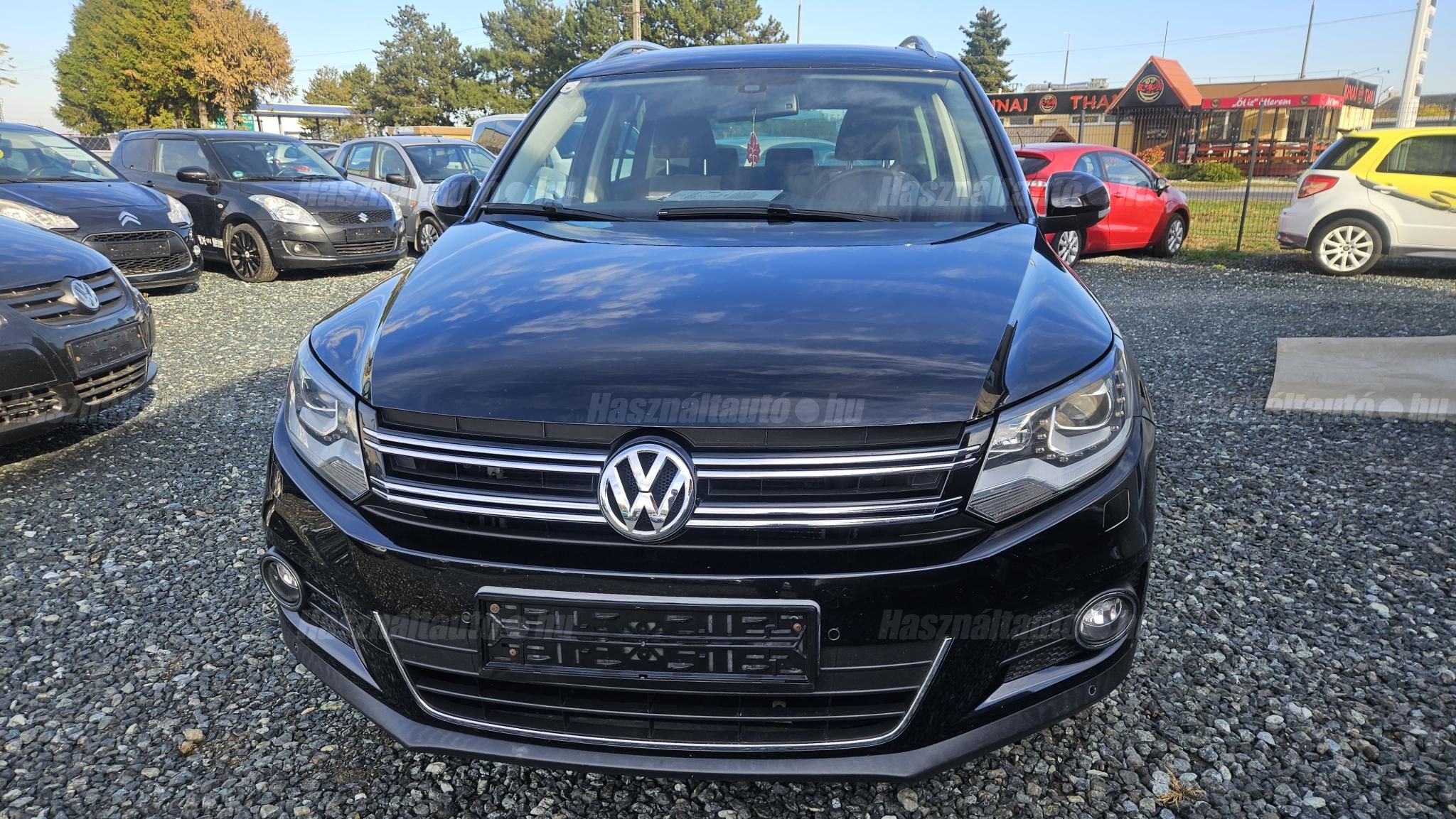 VOLKSWAGEN TIGUAN 2012/6 - 1