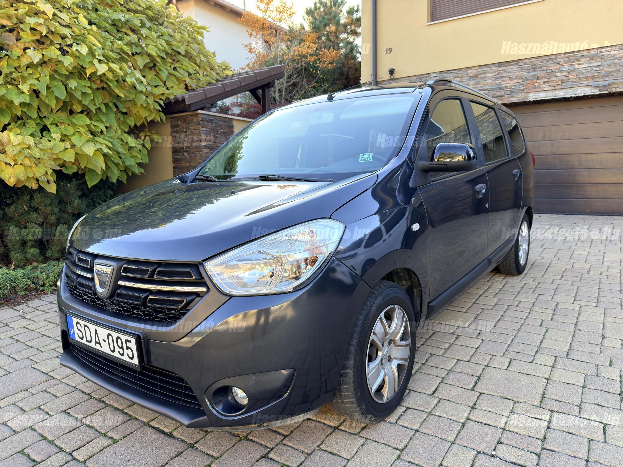DACIA LODGY 2020 - 1
