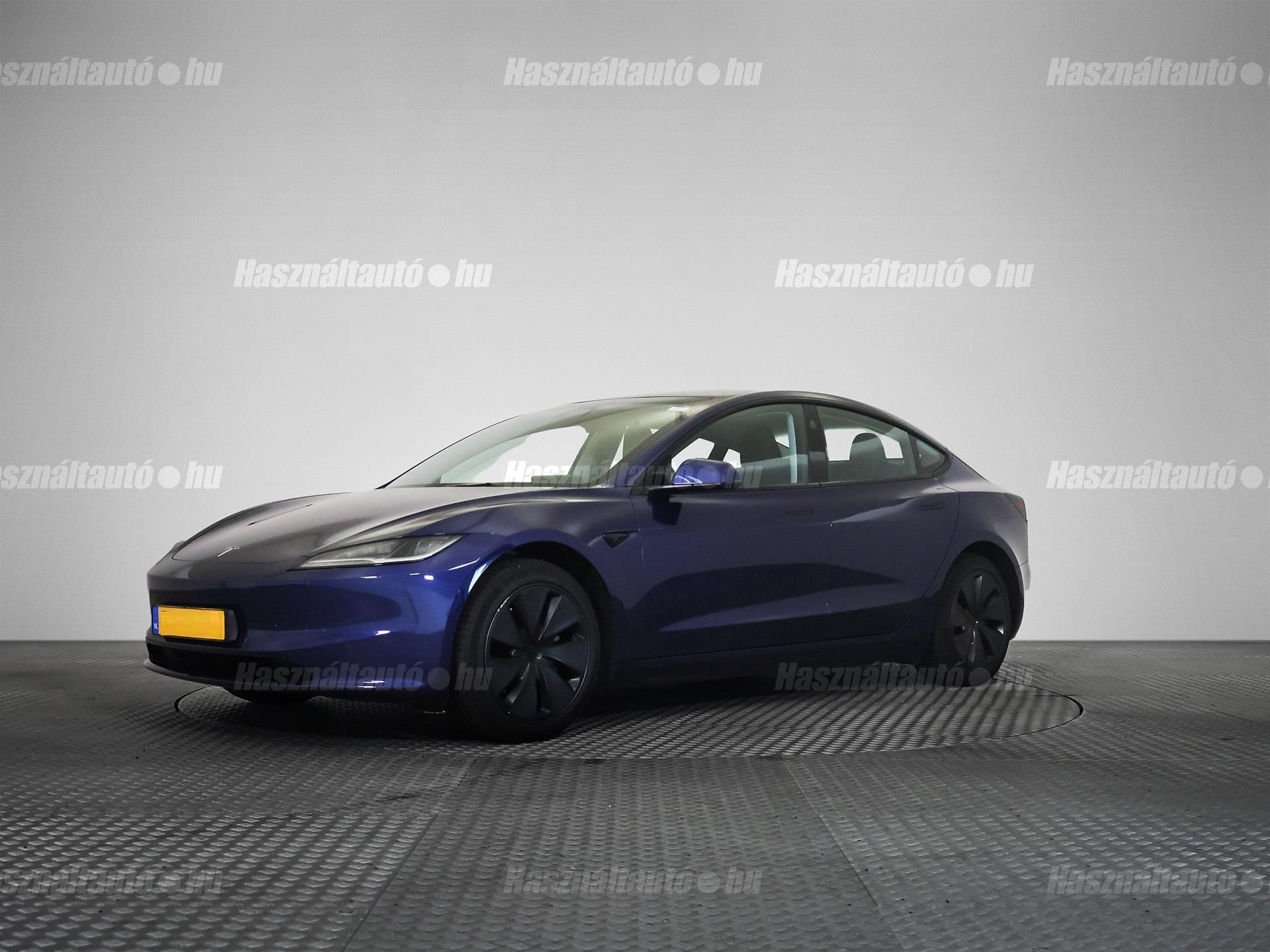 TESLA MODEL 3 2024/5 - 1