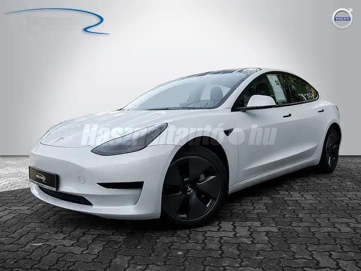 TESLA MODEL 3 2023/6 - 1