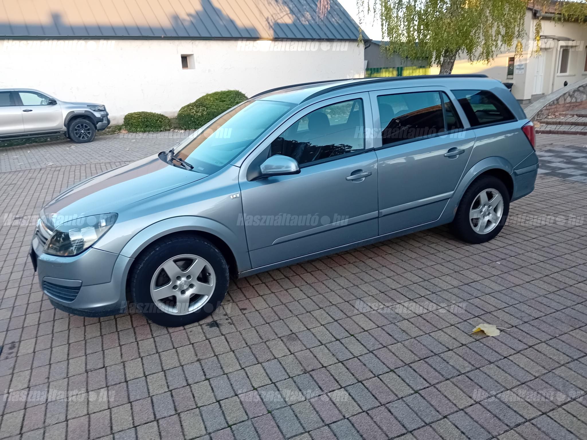 OPEL ASTRA H 2005/7 - 1