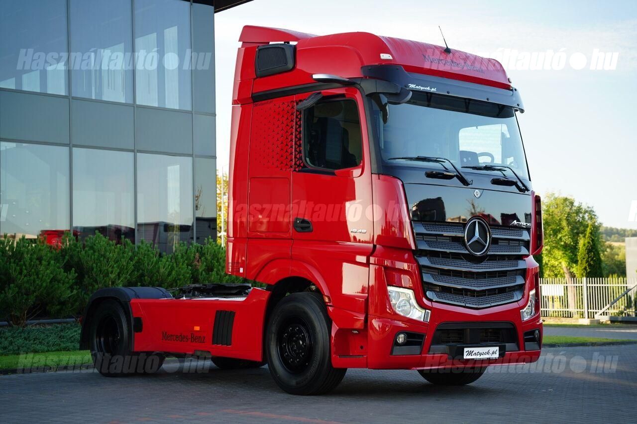 MERCEDES-BENZ 2021/1 - 1