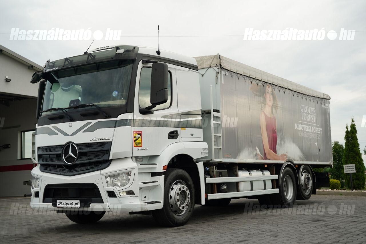 MERCEDES-BENZ 2016/1 - 1