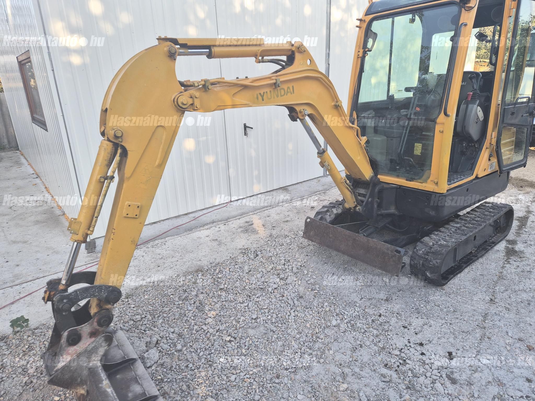 HYUNDAI 2019/6 - 1
