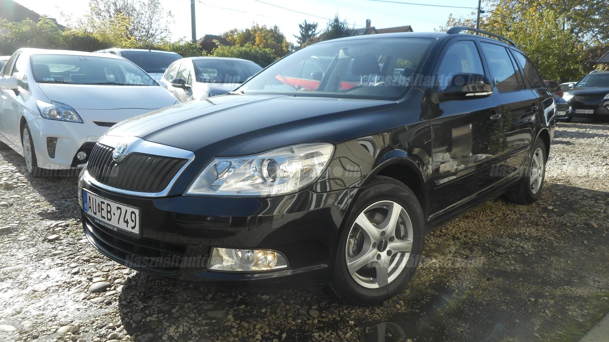 SKODA OCTAVIA 2011/5 - 1