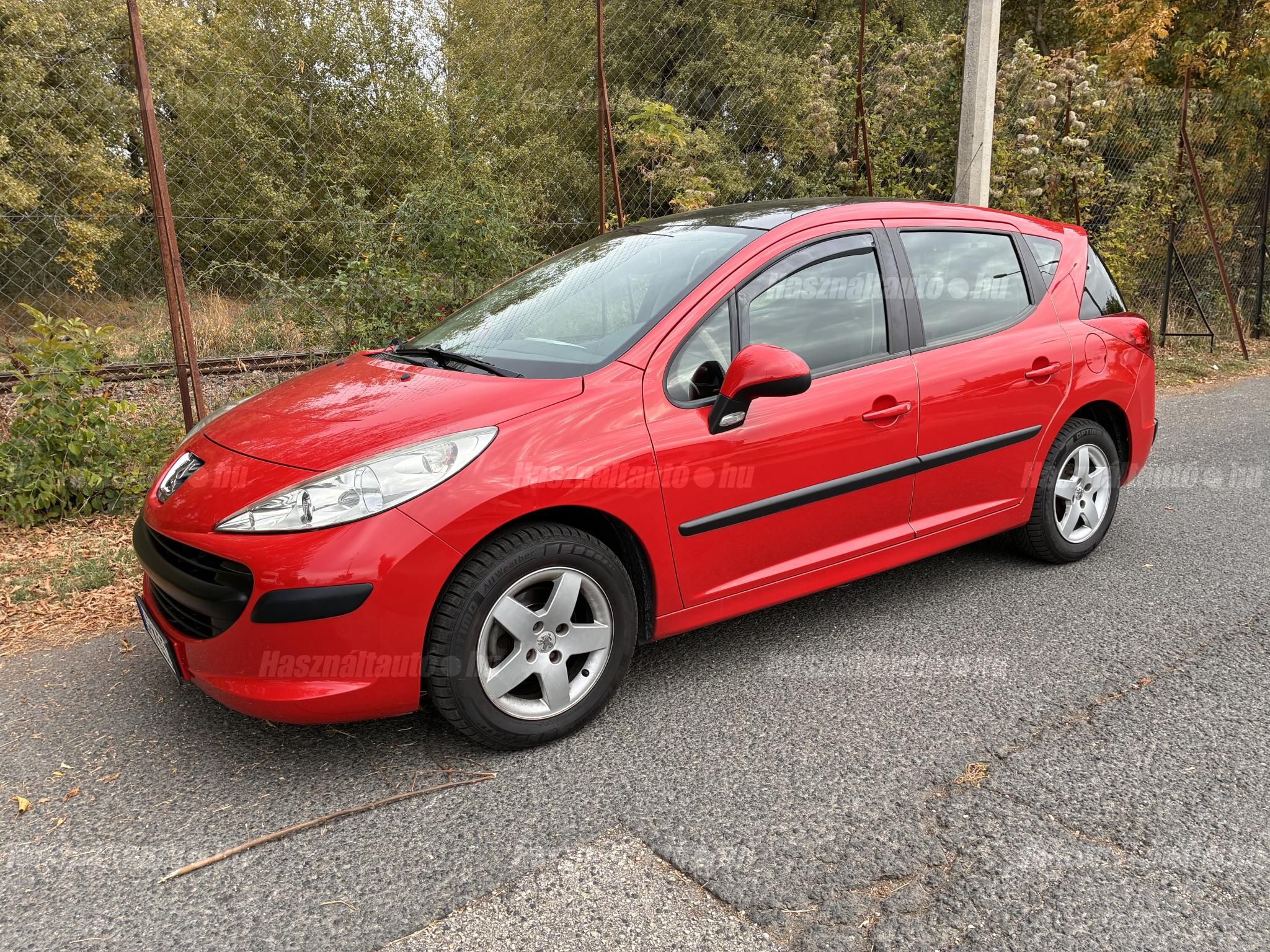 PEUGEOT 207 2009/10 - 1