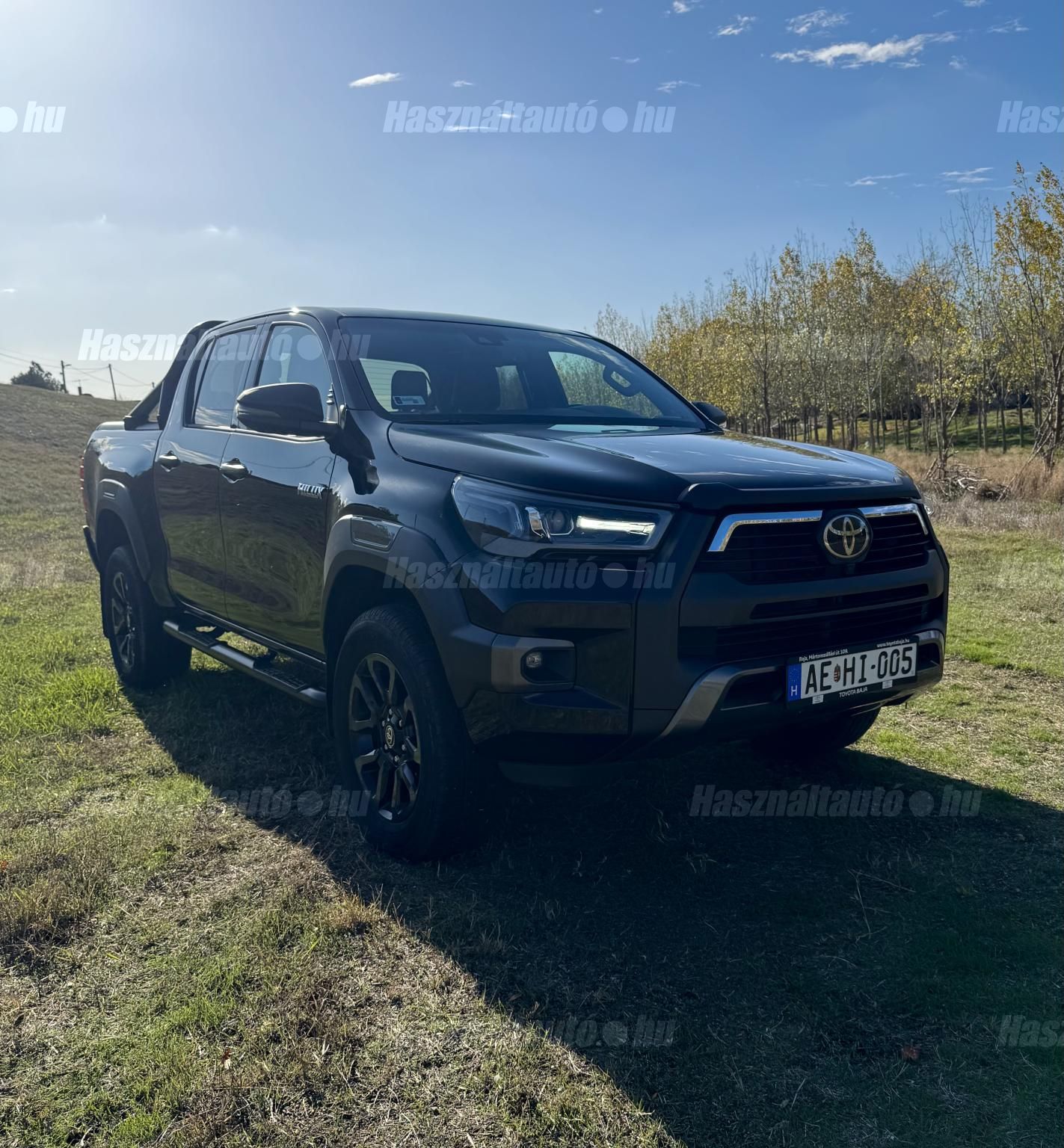 TOYOTA HILUX 2023/11 - 1