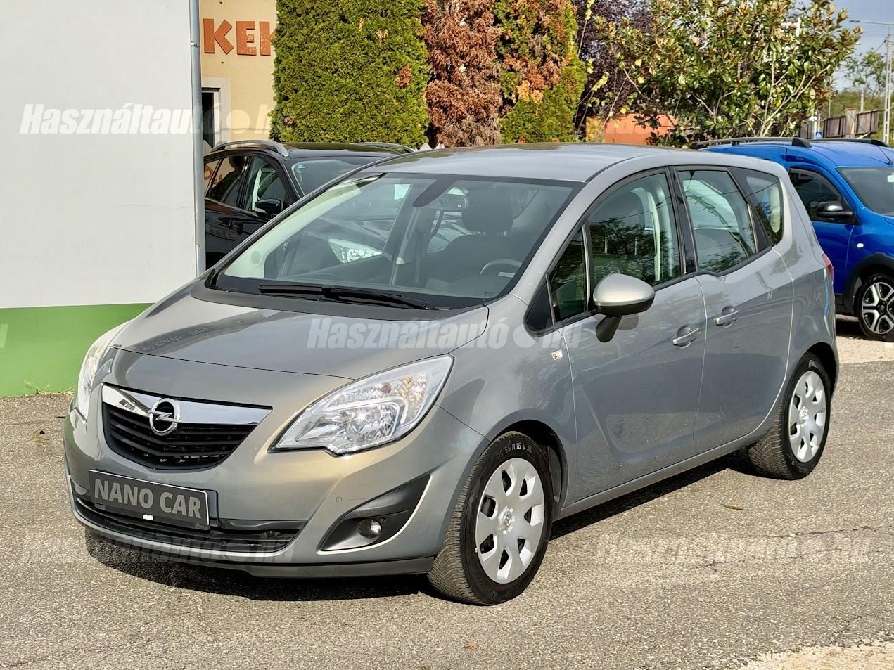 OPEL MERIVA B 2010/11 - 1