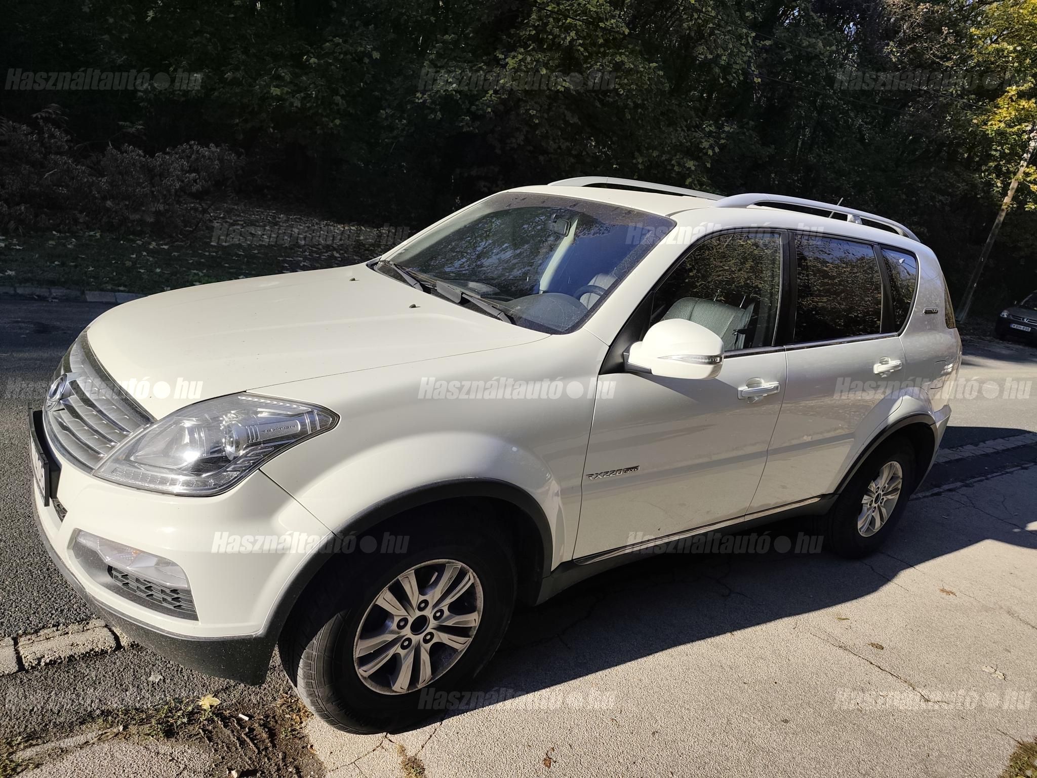 SSANGYONG REXTON 2015/11 - 1