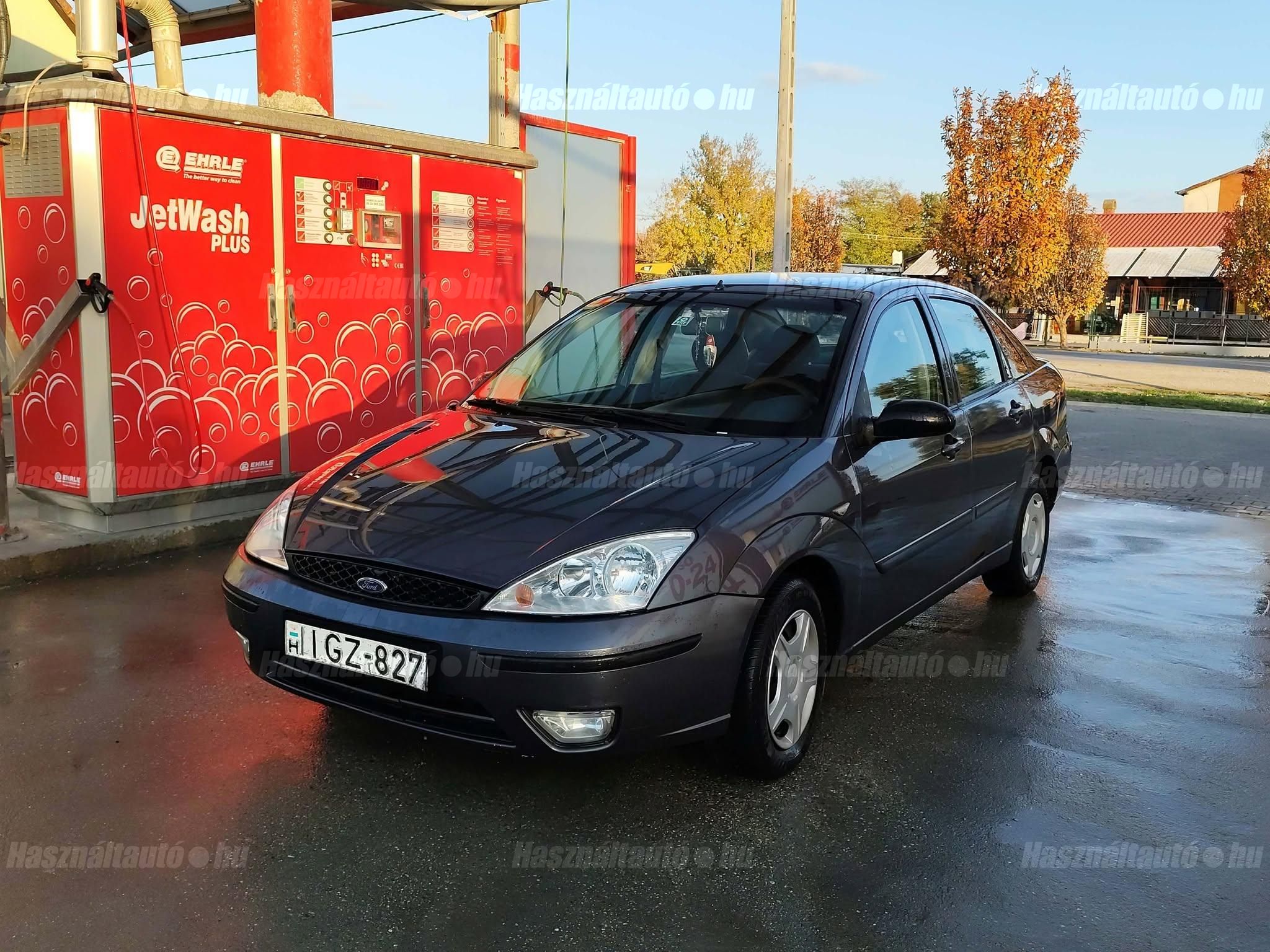 FORD FOCUS 2002/10 - 1