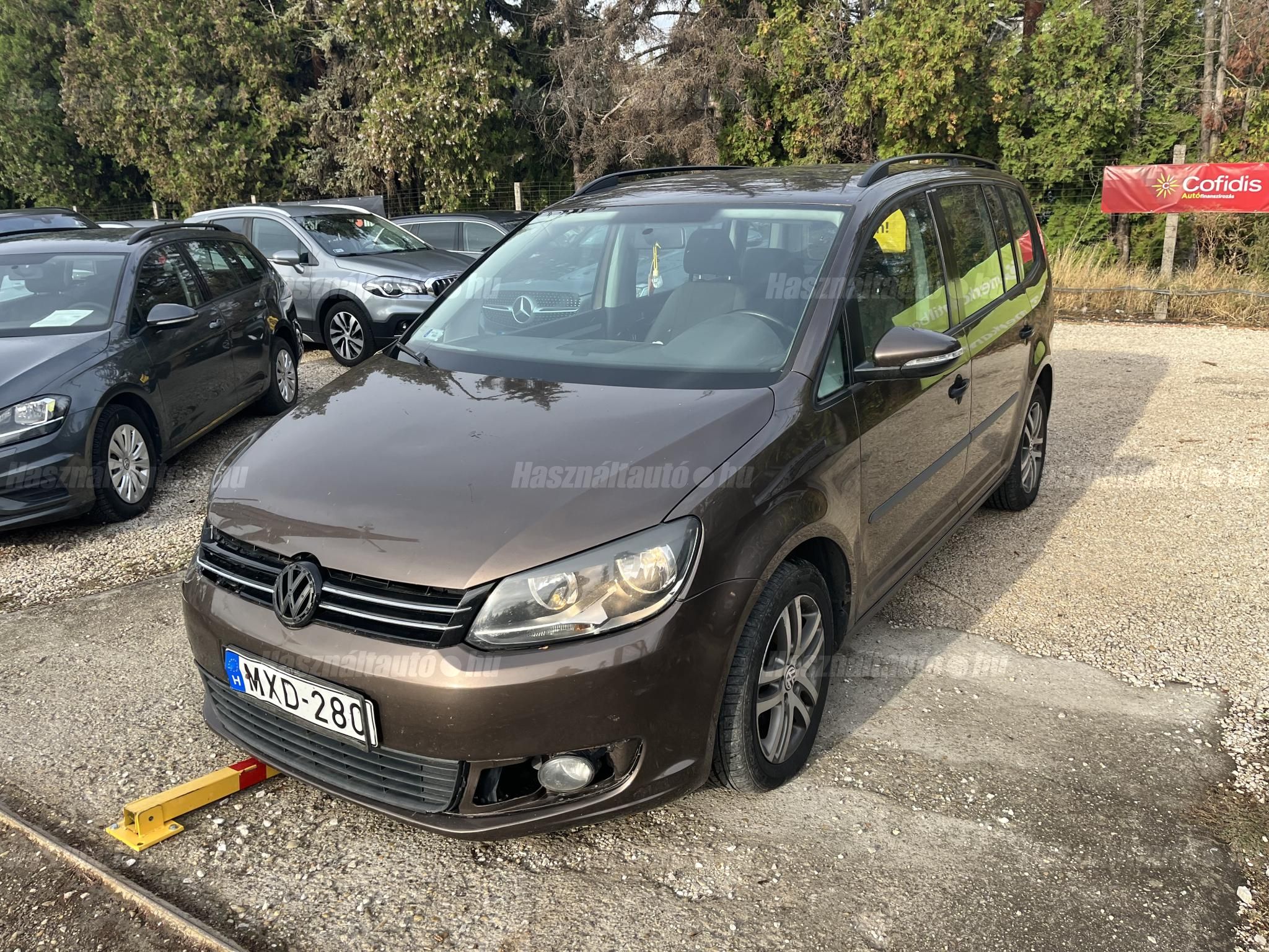 VOLKSWAGEN TOURAN 2011/10 - 1
