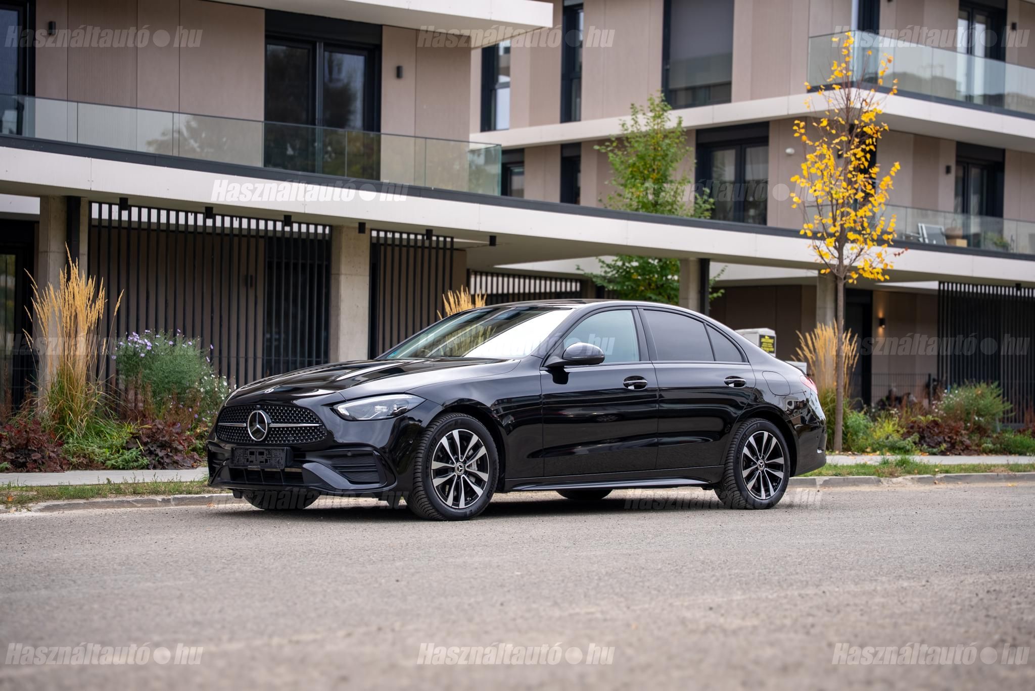 MERCEDES-BENZ C 300 2022/4 - 1