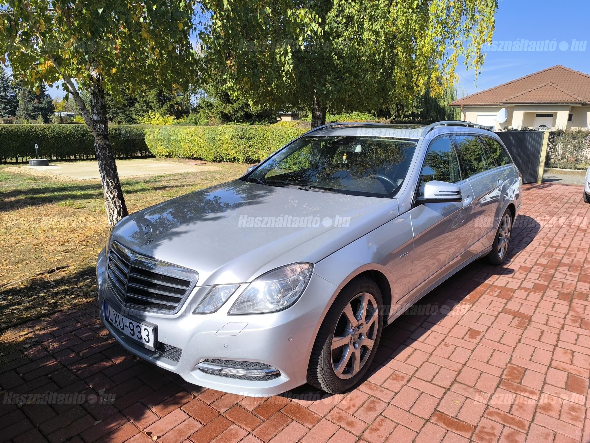 MERCEDES-BENZ E 250 2010/8 - 1