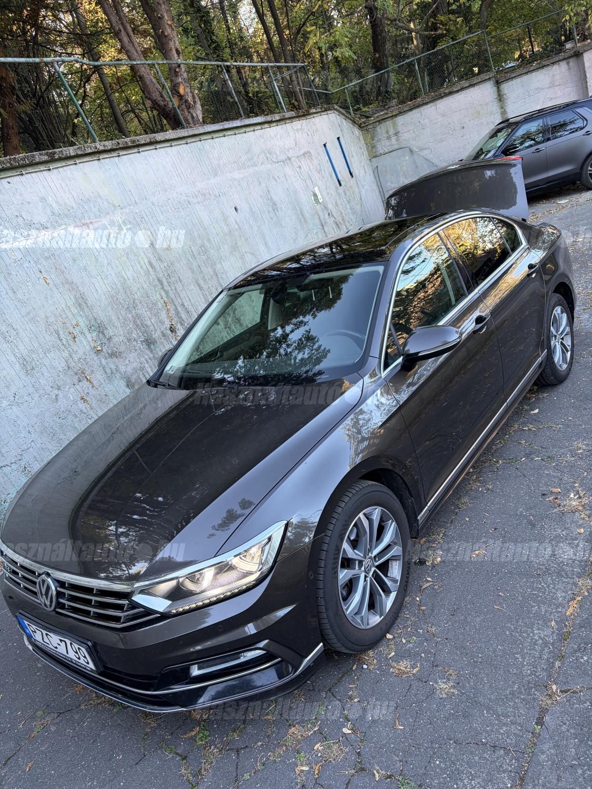 VOLKSWAGEN PASSAT 2018/8 - 1