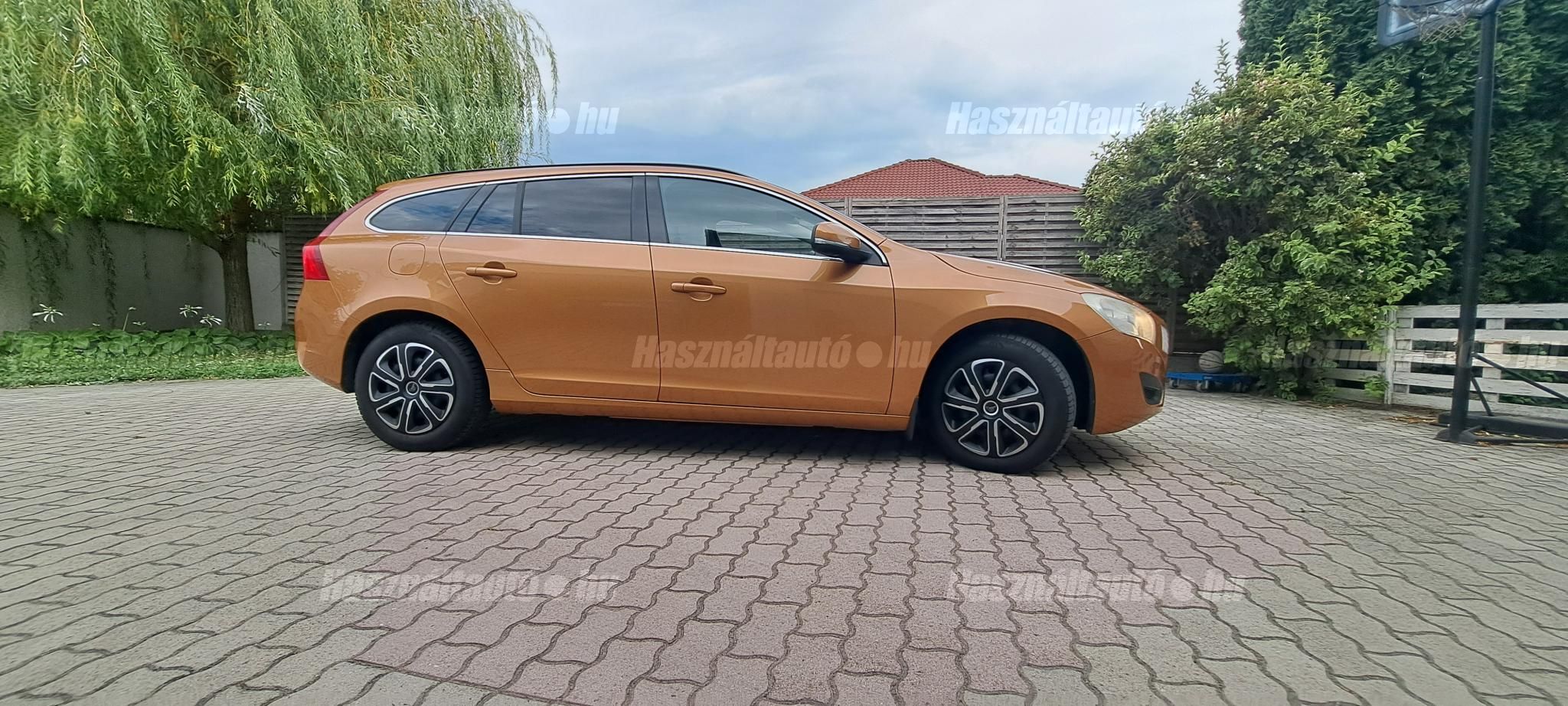 VOLVO V60 2012/1 - 1