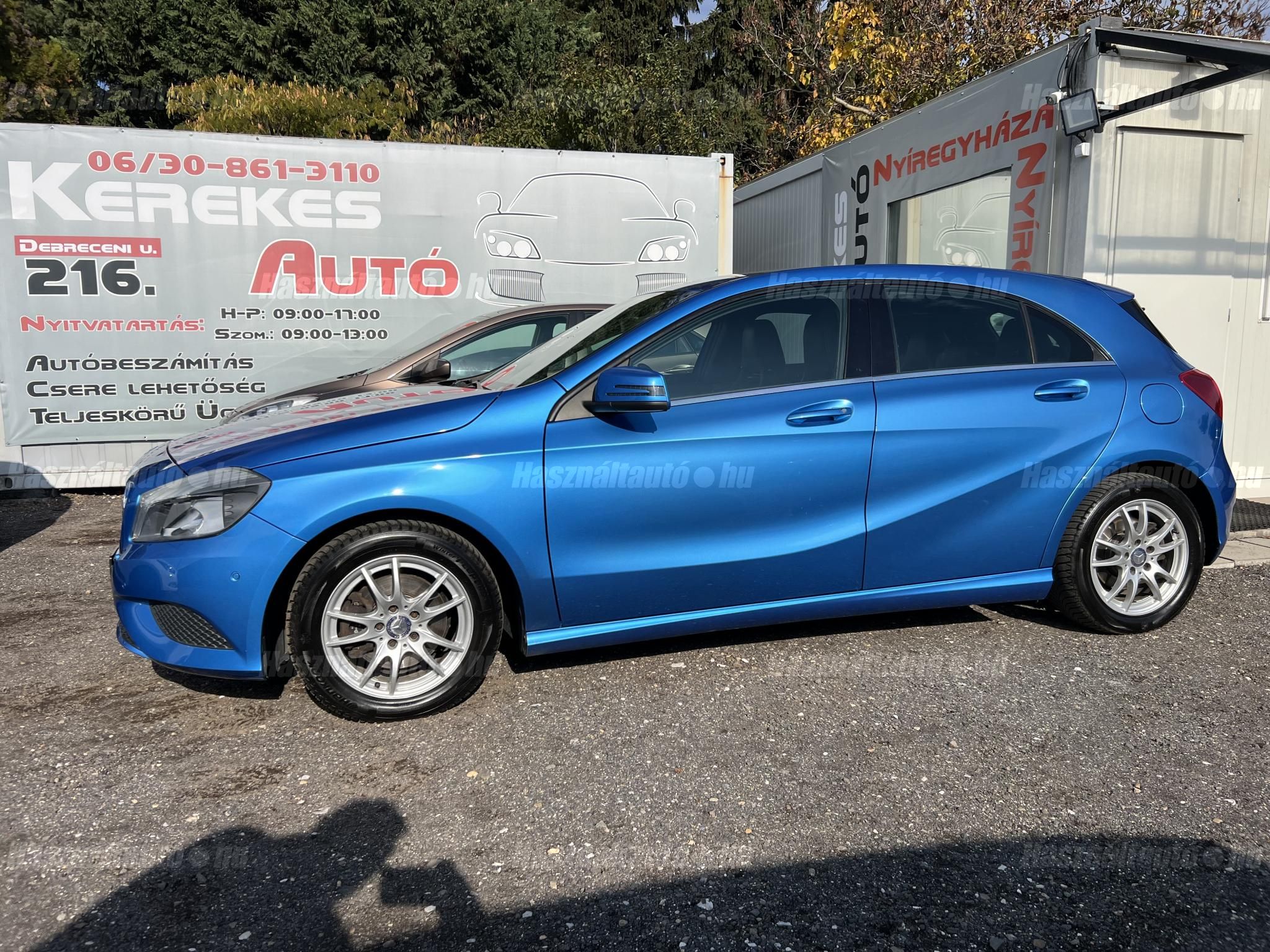 MERCEDES-BENZ A 180 2013/6 - 1
