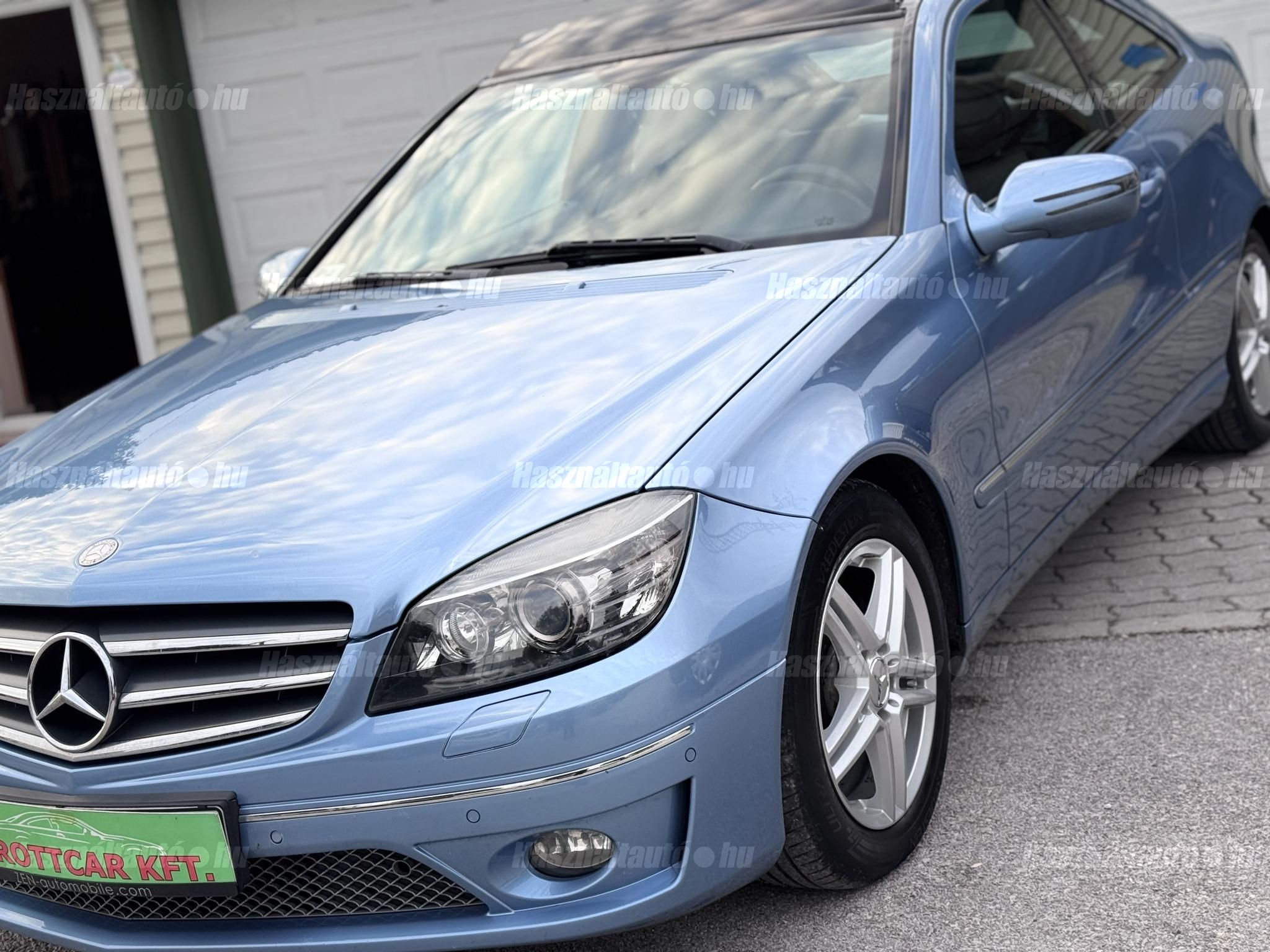 MERCEDES-BENZ CLC 180 2010/11 - 1