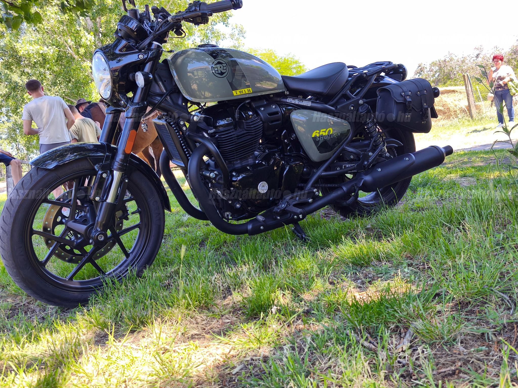 ROYAL ENFIELD SHOTGUN 650 2024 - 1