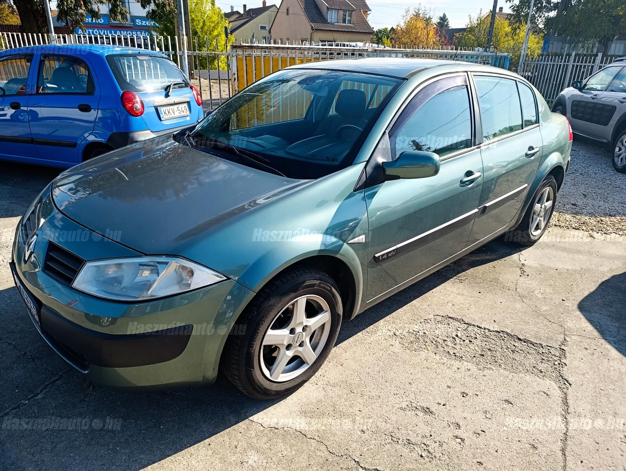 RENAULT MEGANE 2005/4 - 1