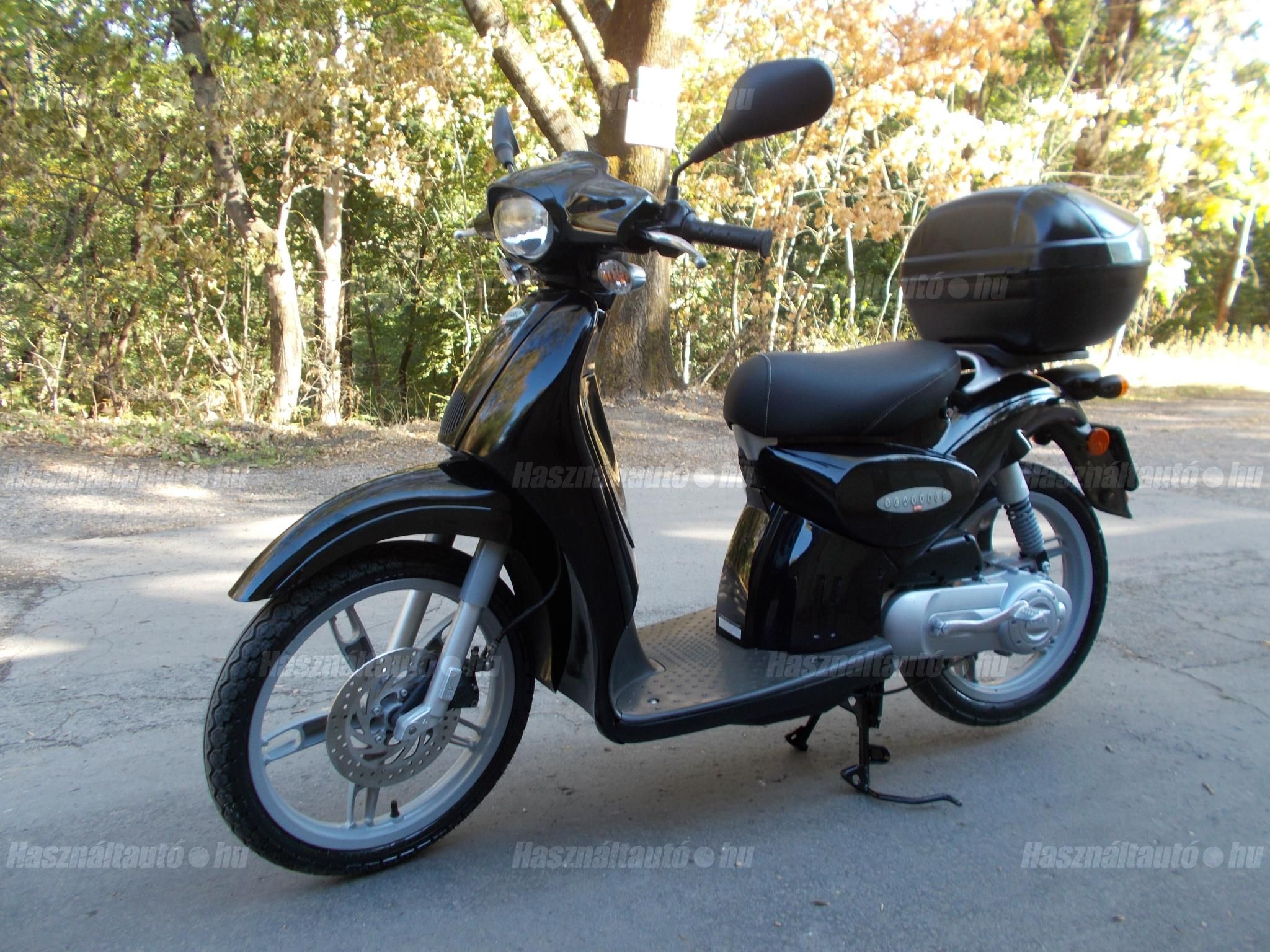 APRILIA SCARABEO 50 2011/6 - 1