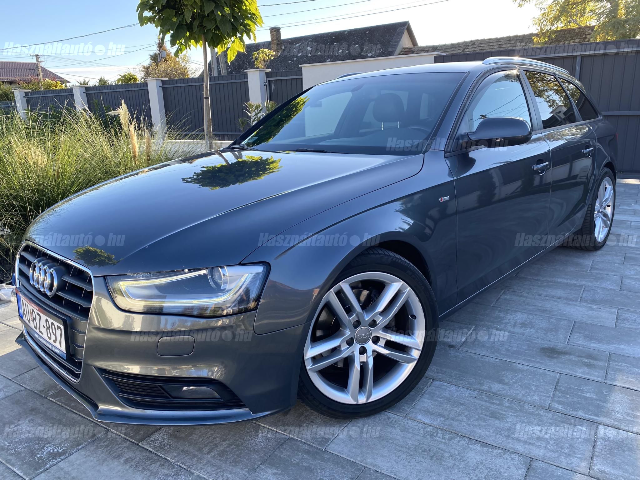 AUDI A4 2015/9 - 1