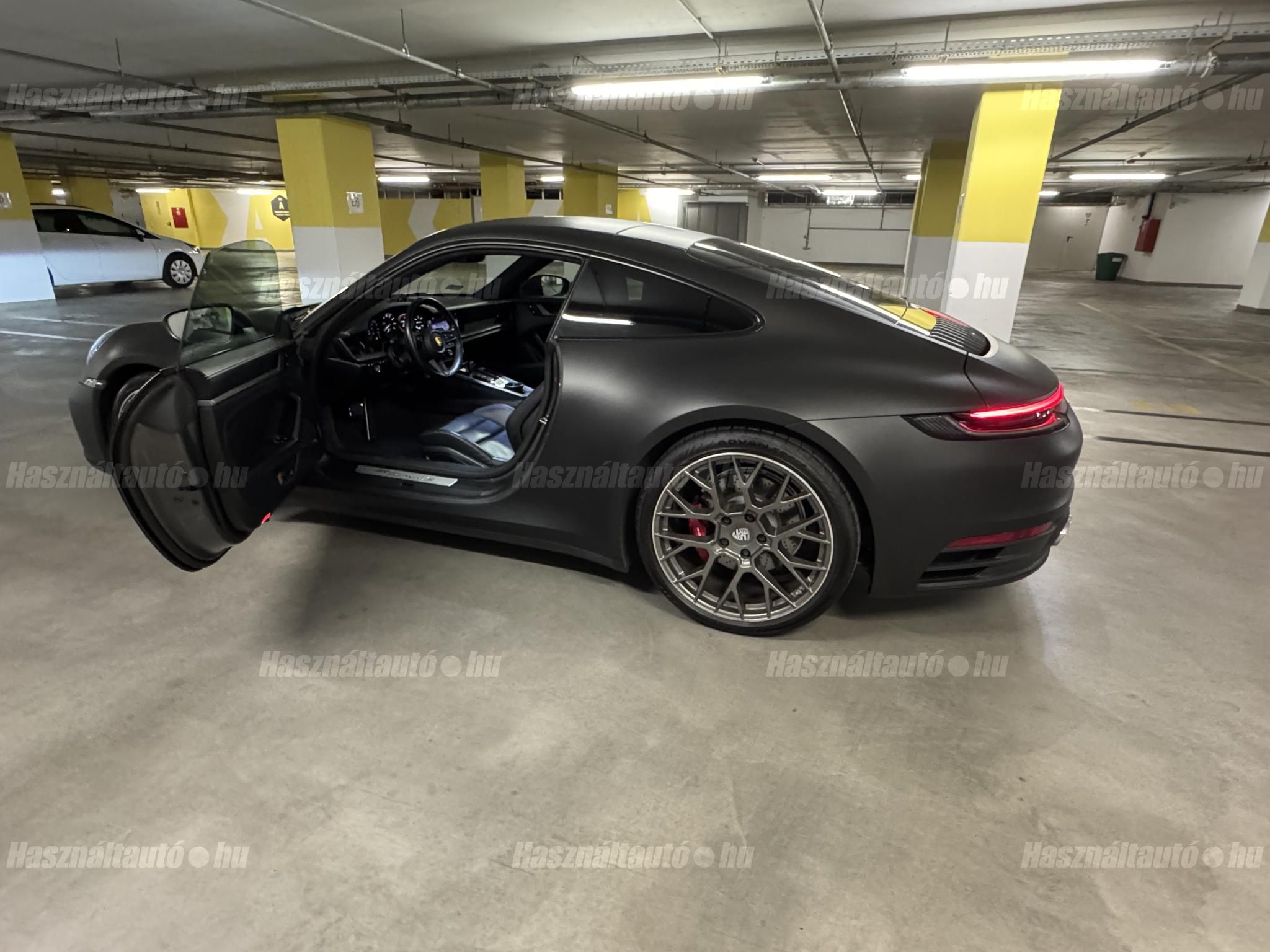 PORSCHE 992 2019 - 1
