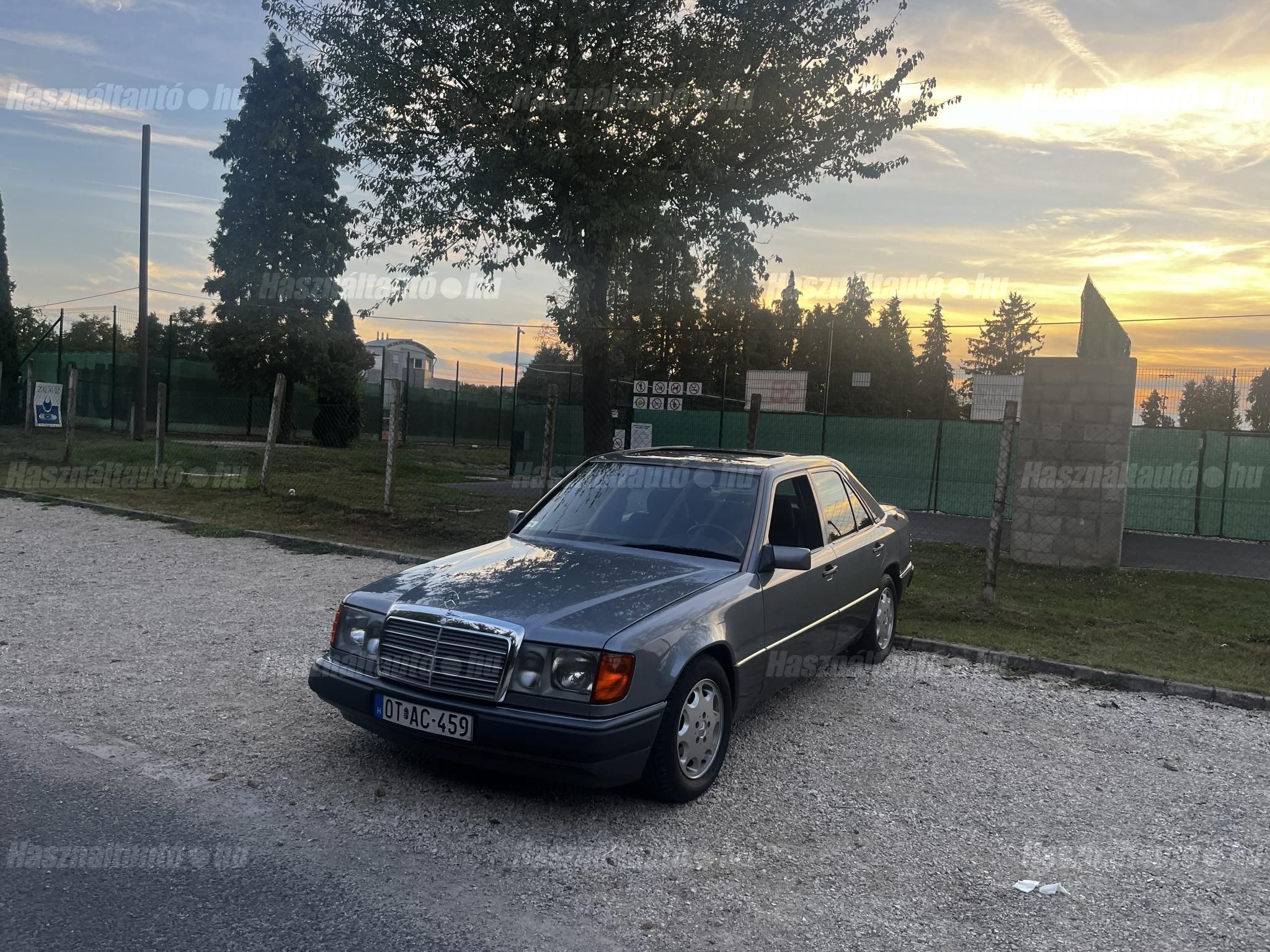 MERCEDES-BENZ W 124 1991/1 - 1