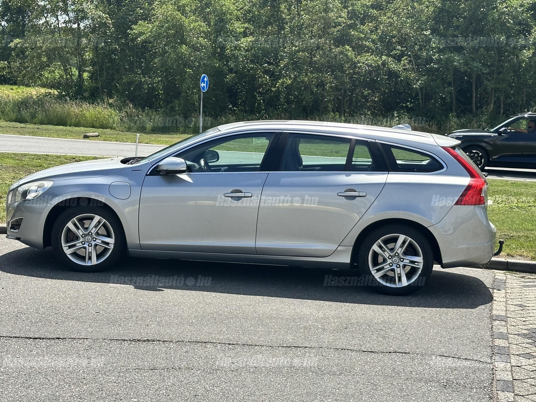 VOLVO V60 2013/3 - 1