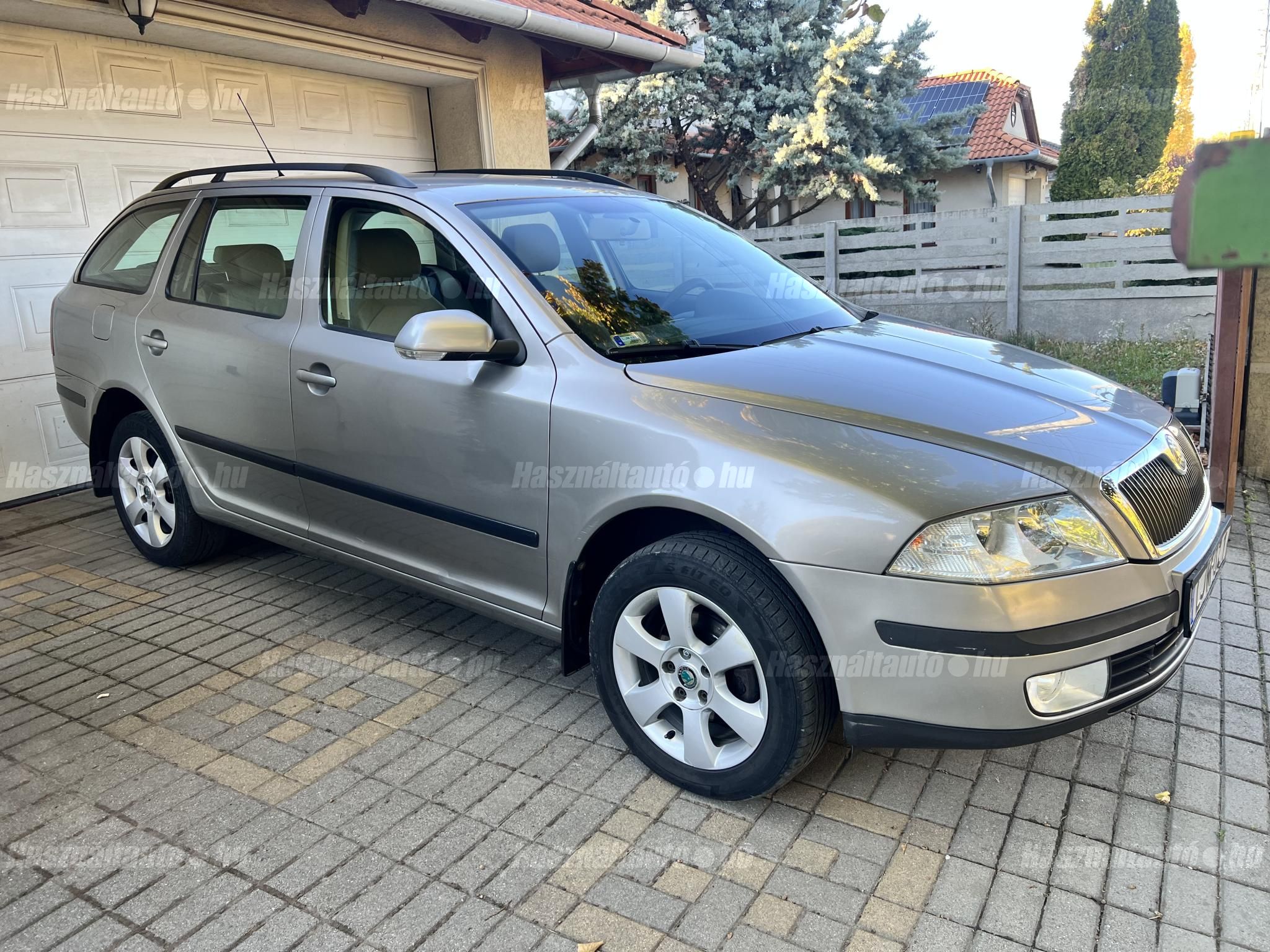 SKODA OCTAVIA 2008/10 - 1