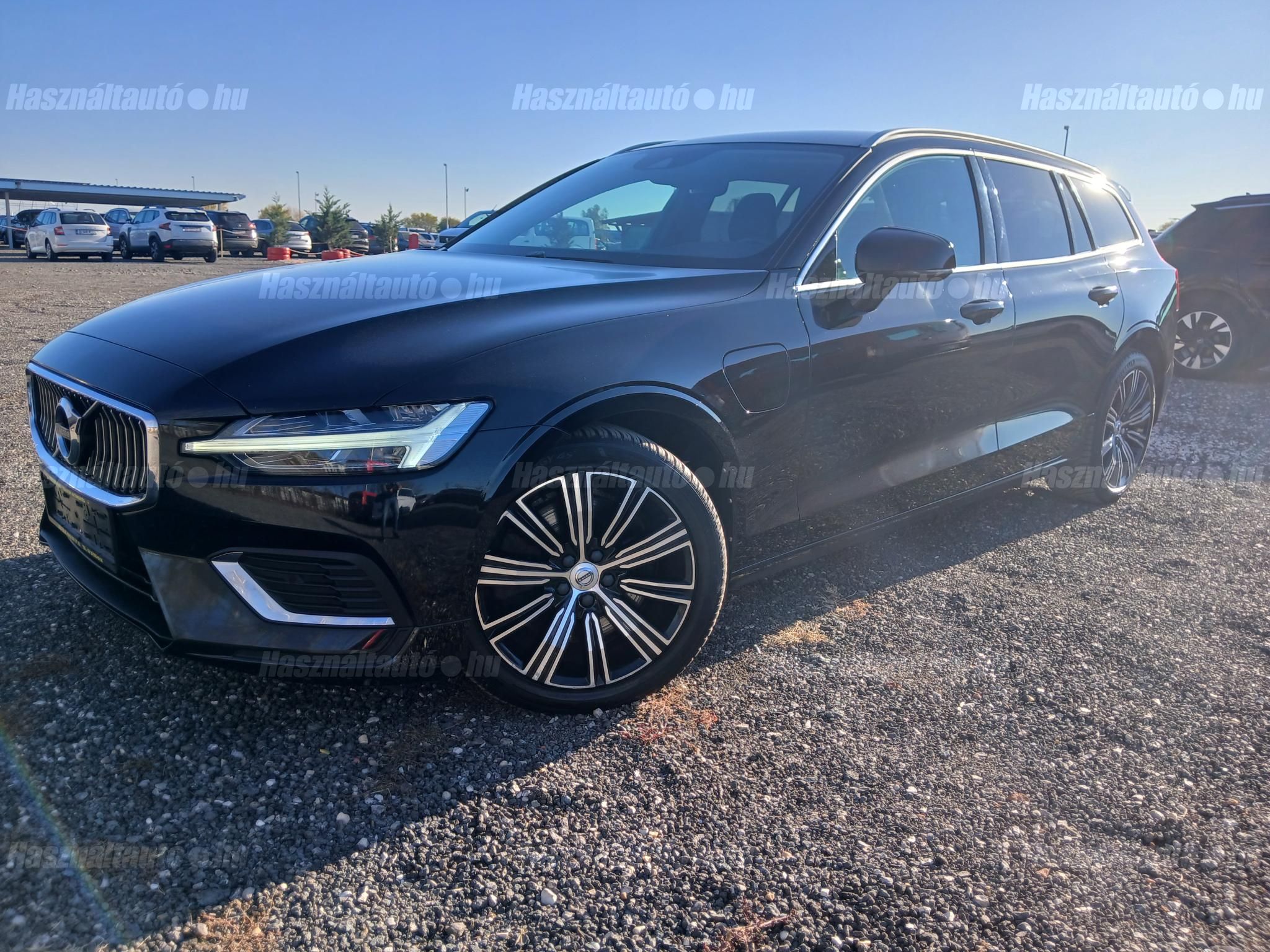 VOLVO V60 2020/9 - 1