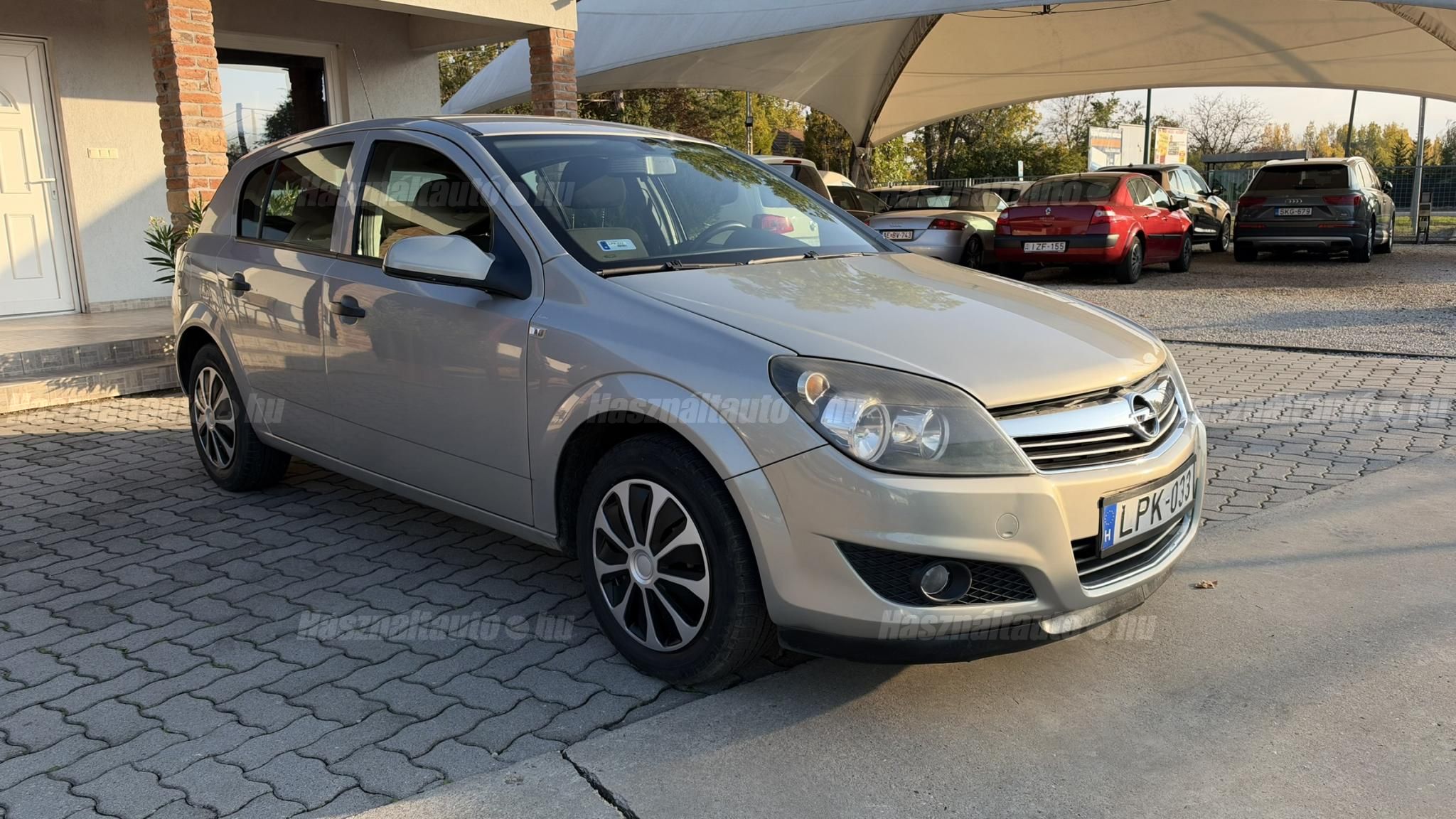 OPEL ASTRA H 2009/10 - 1